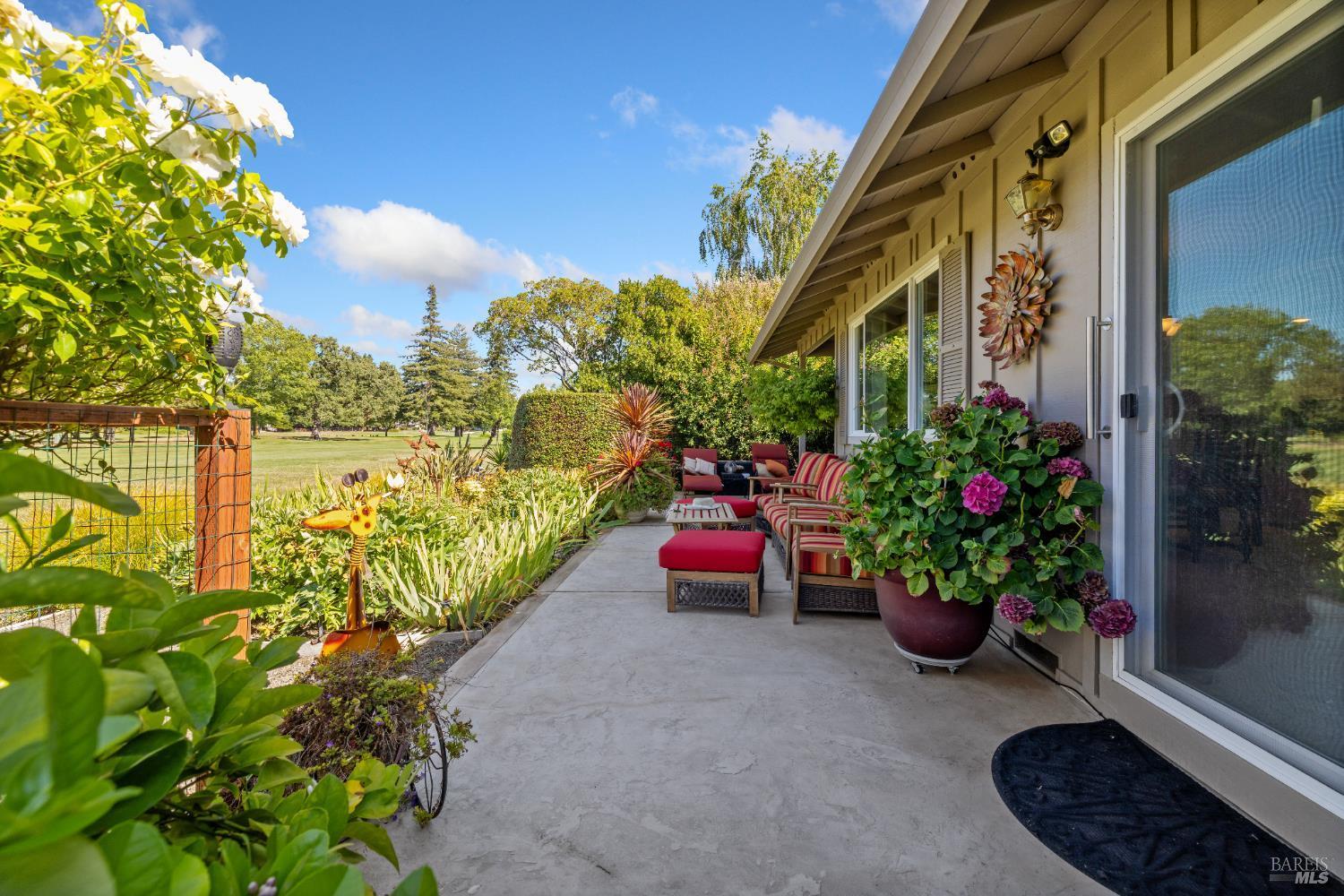 Santa Rosa, California, 95409, United States, 3 Bedrooms Bedrooms, ,2 BathroomsBathrooms,Residential,For Sale,1982534