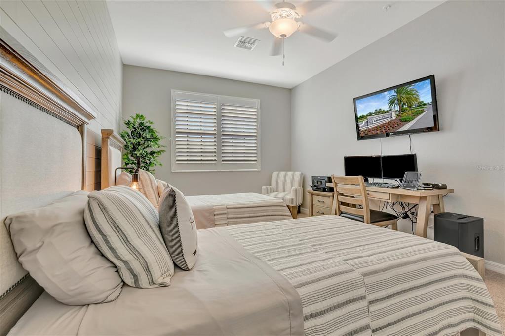 Bradenton, Florida, 34211, United States, 3 Bedrooms Bedrooms, ,2 BathroomsBathrooms,Residential,For Sale,1995984