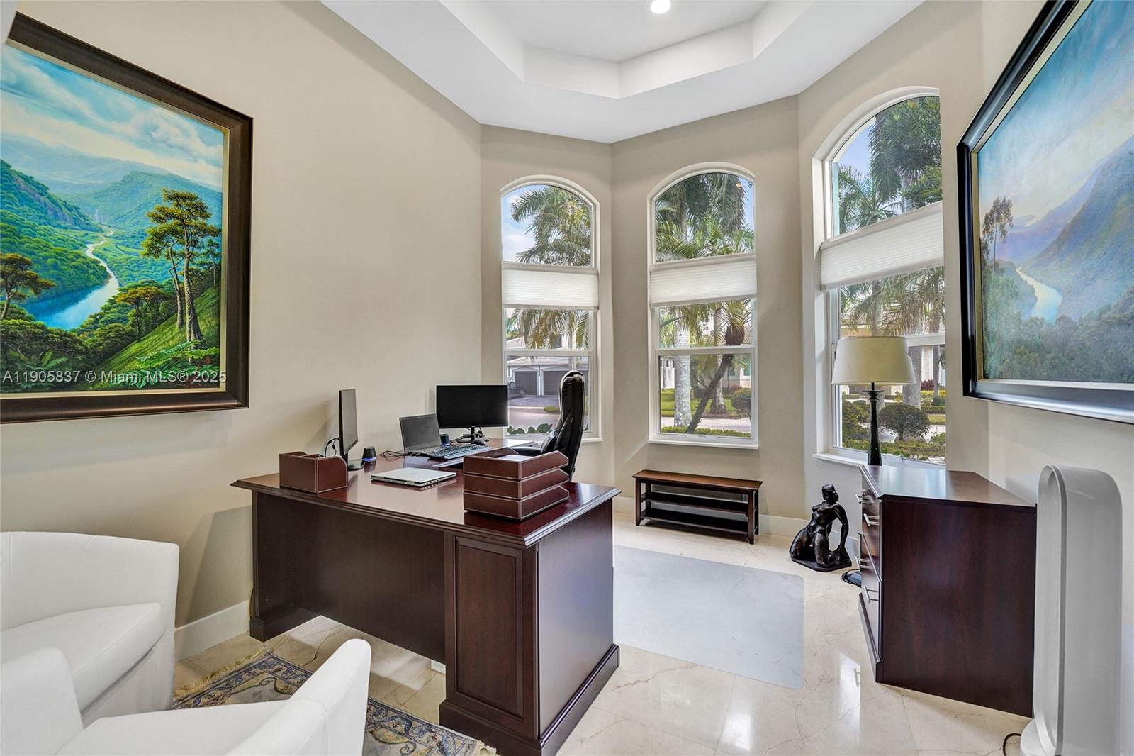 Weston, Florida, 33327, United States, 5 Bedrooms Bedrooms, ,3 BathroomsBathrooms,Residential,For Sale,1991859