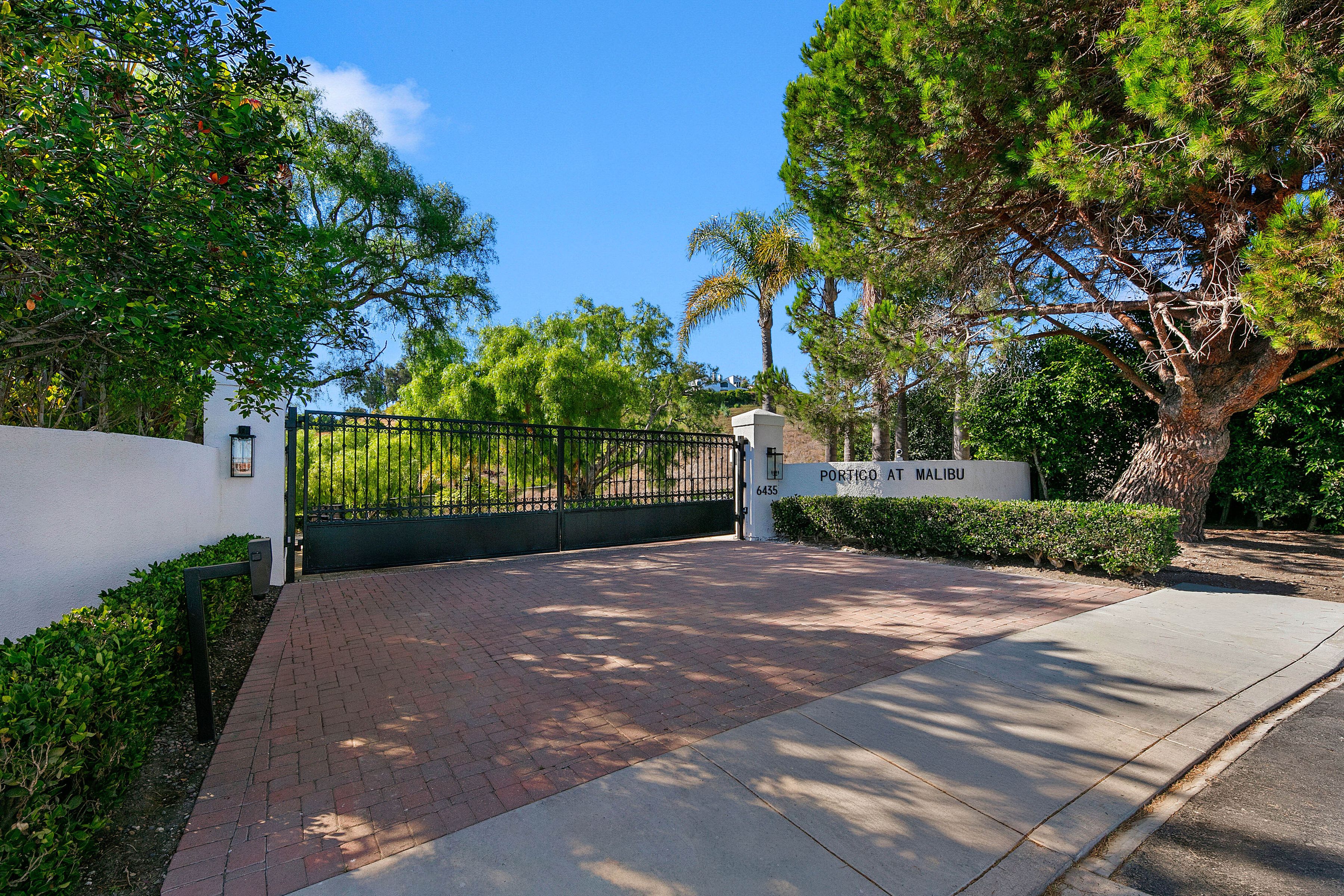  6435 Zumirez Drive - 物件實景