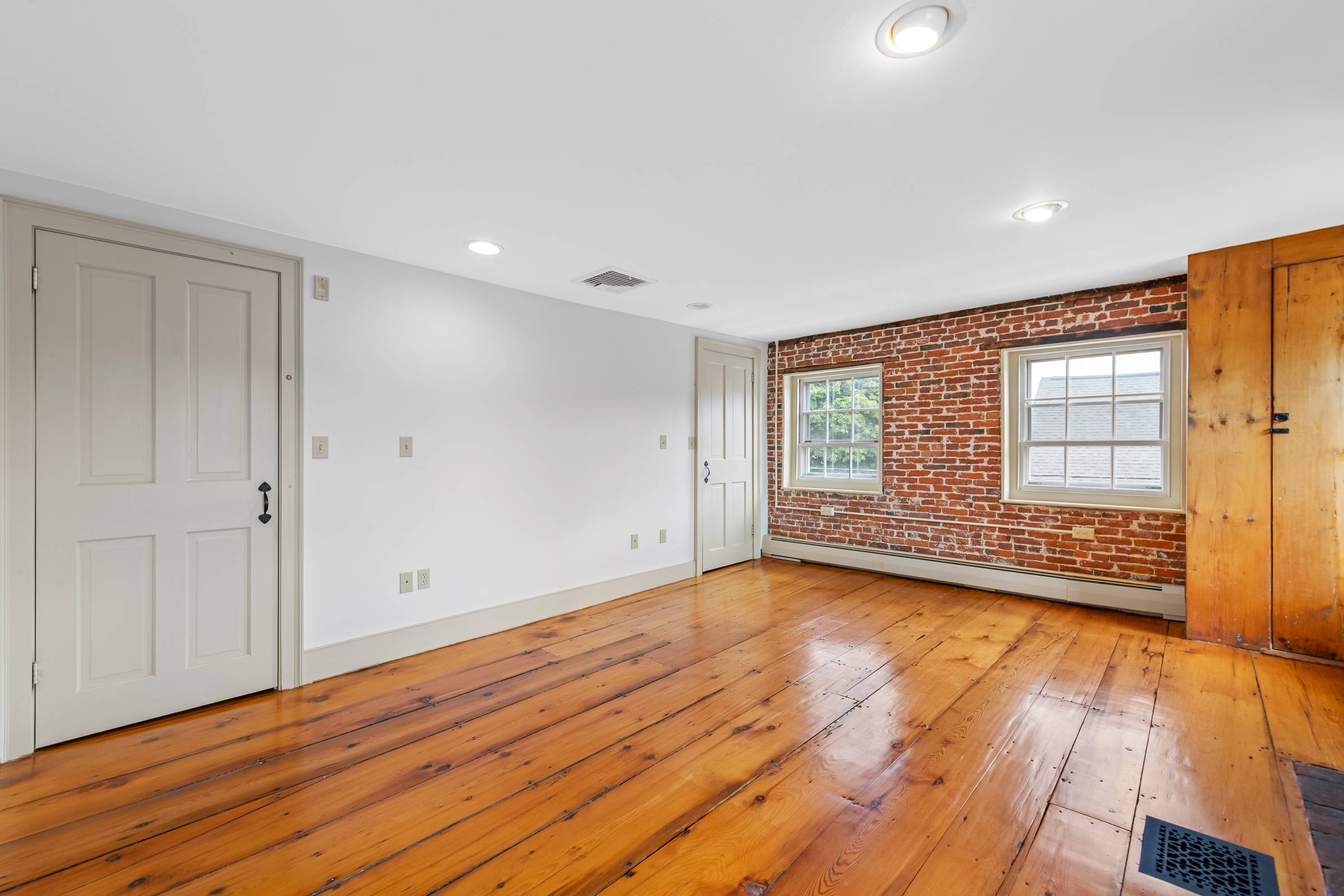  56 Lime St, Newburyport, MA, 01950 - 物件實景