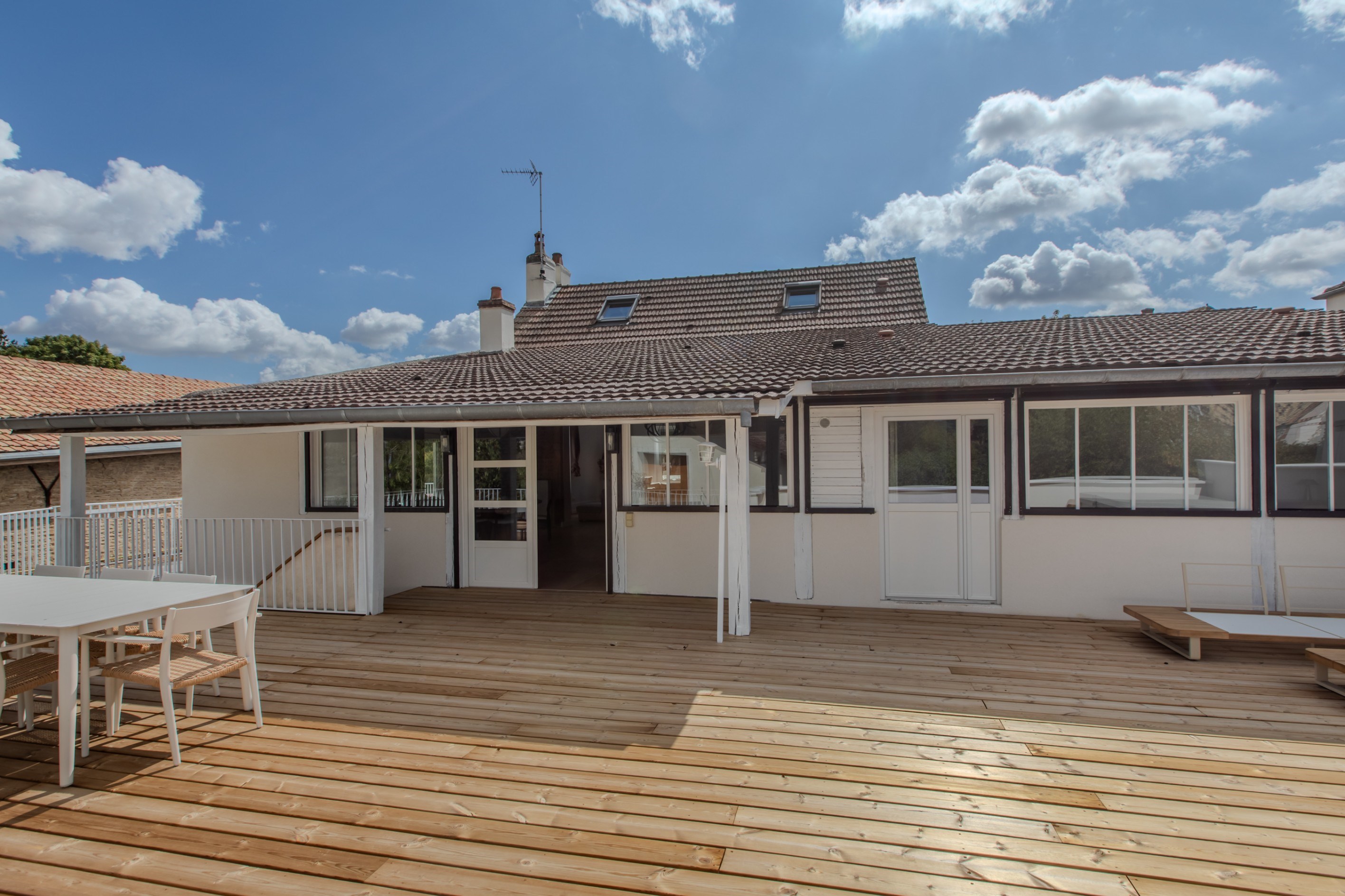  A prestigious apartment with an exceptional terrace in the heart of Beaune - 物件實景