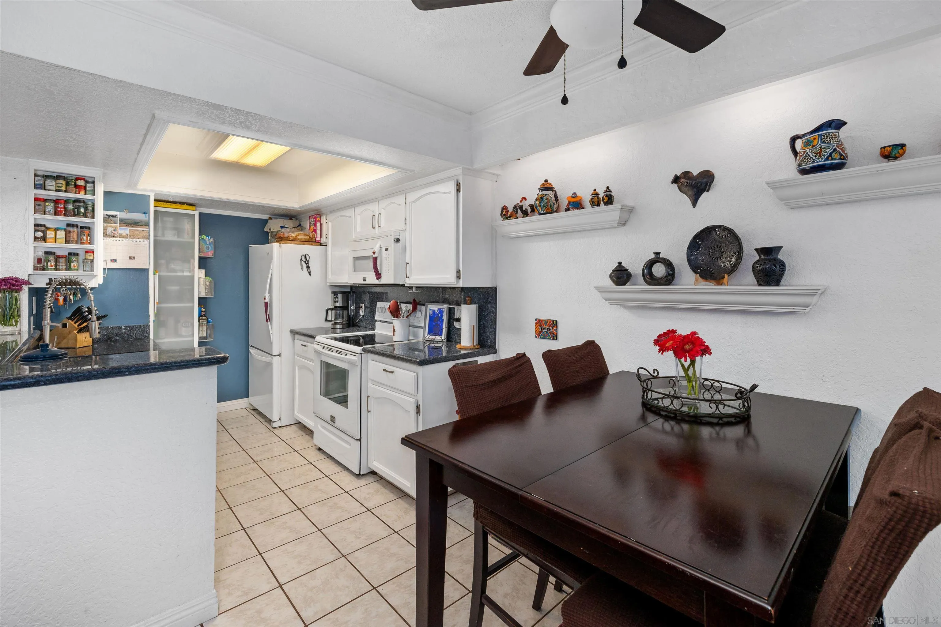 San Diego, California, 92104, United States, 2 Bedrooms Bedrooms, ,2 BathroomsBathrooms,Residential,For Sale,1917788