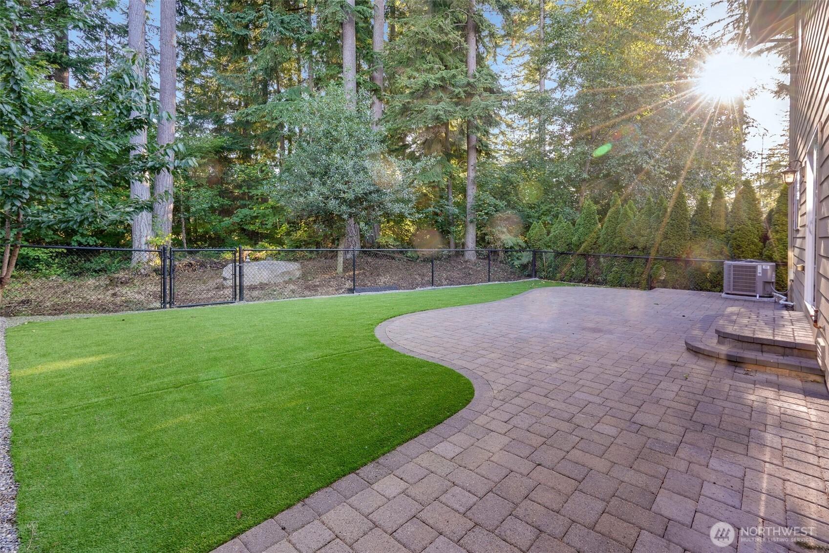 RENTON, Washington, 98058, United States, 4 Bedrooms Bedrooms, ,3 BathroomsBathrooms,Residential,For Sale,1933643
