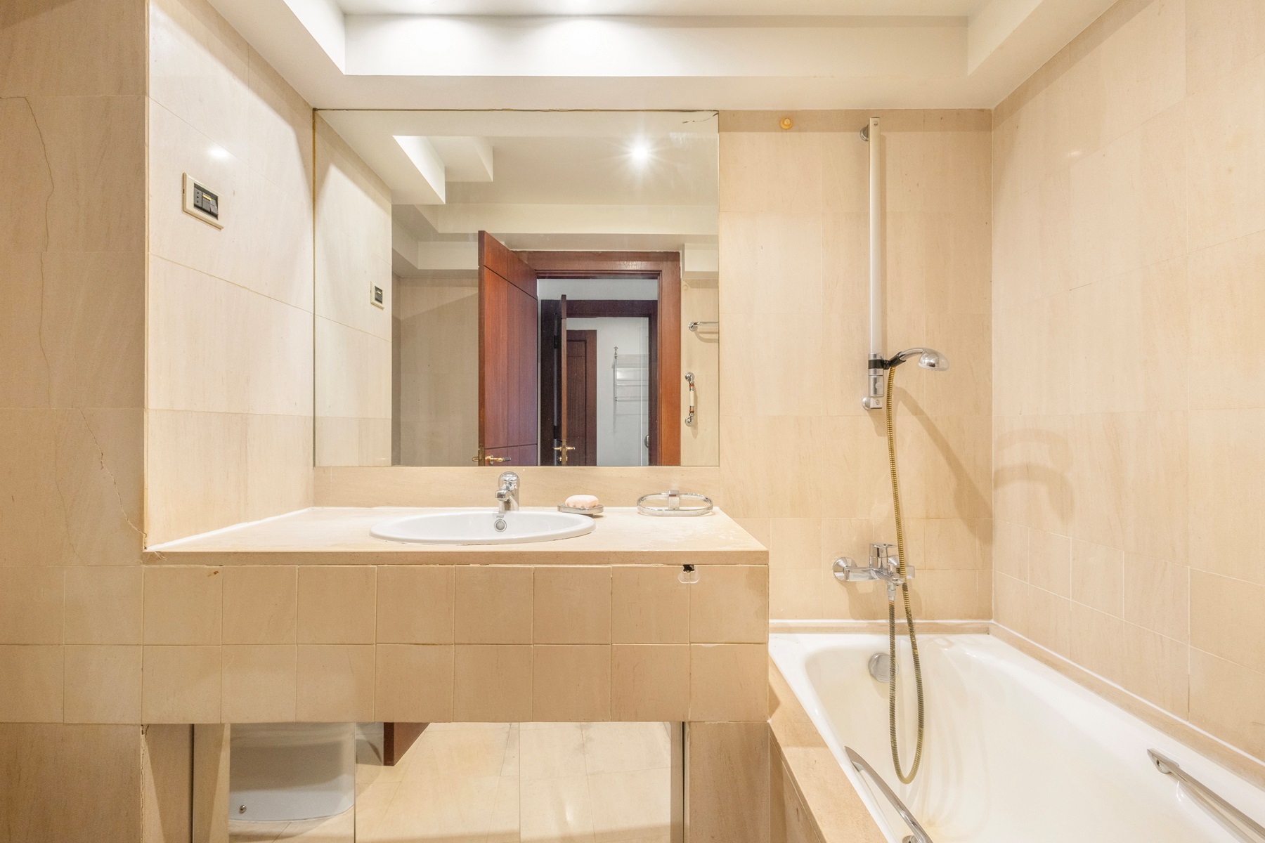  Flat, 4 bedrooms, for Sale - 物件實景