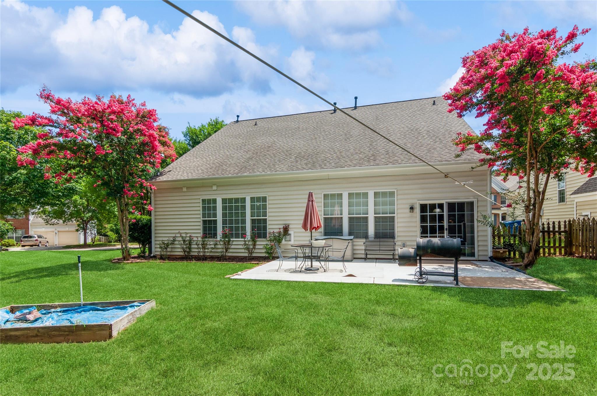 Cornelius, North Carolina, 28031, United States, 4 Bedrooms Bedrooms, ,3 BathroomsBathrooms,Residential,For Sale,1896609