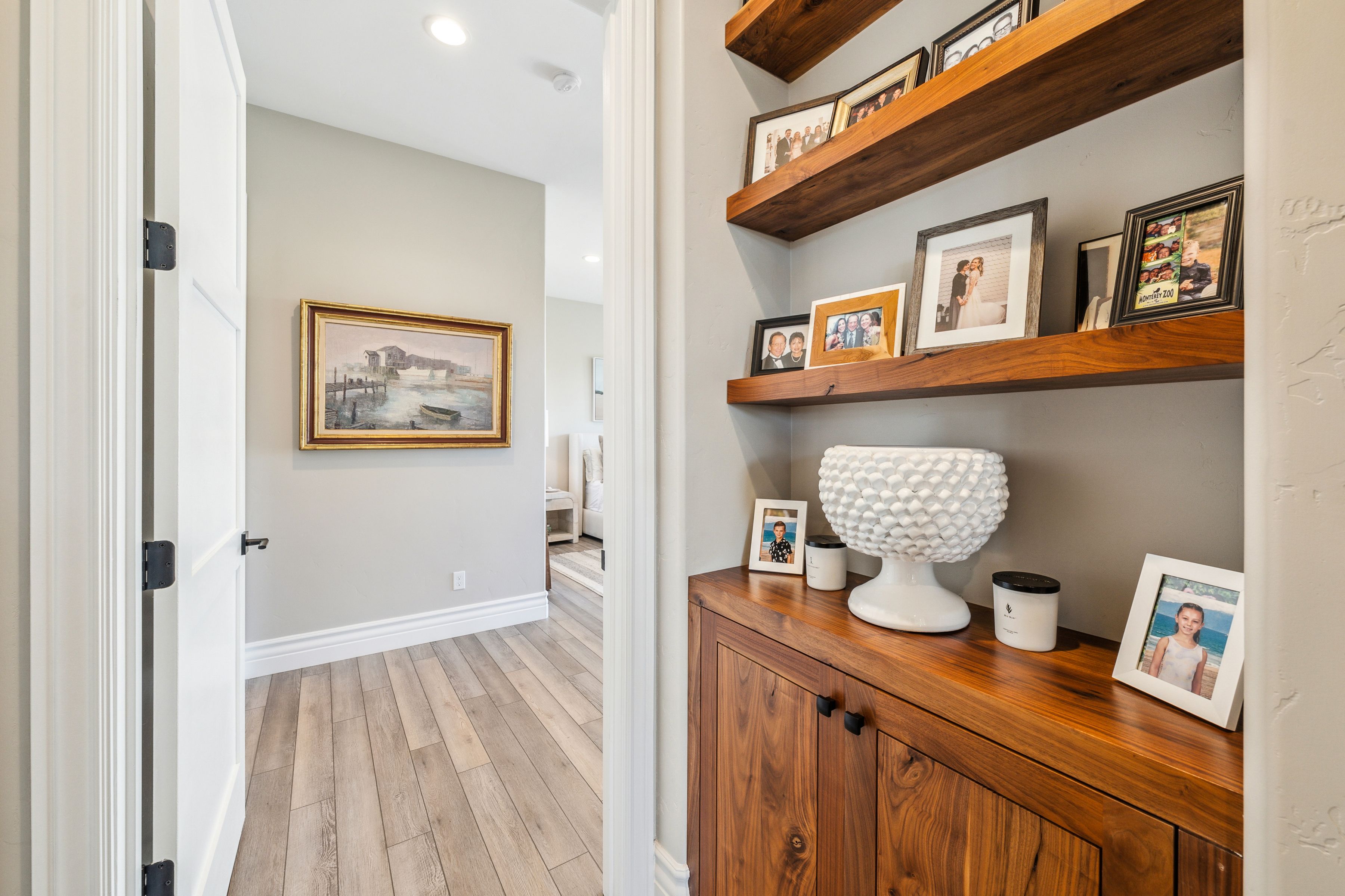  3007 Bluffs Drive - 物件實景