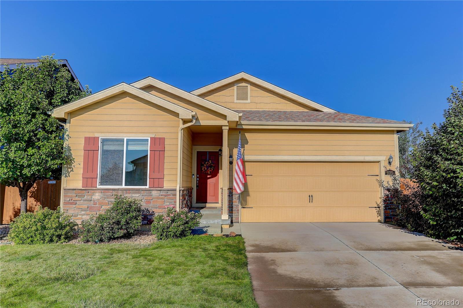 Dacono, Colorado, 80514, United States, 3 Bedrooms Bedrooms, ,2 BathroomsBathrooms,Residential,For Sale,1939654