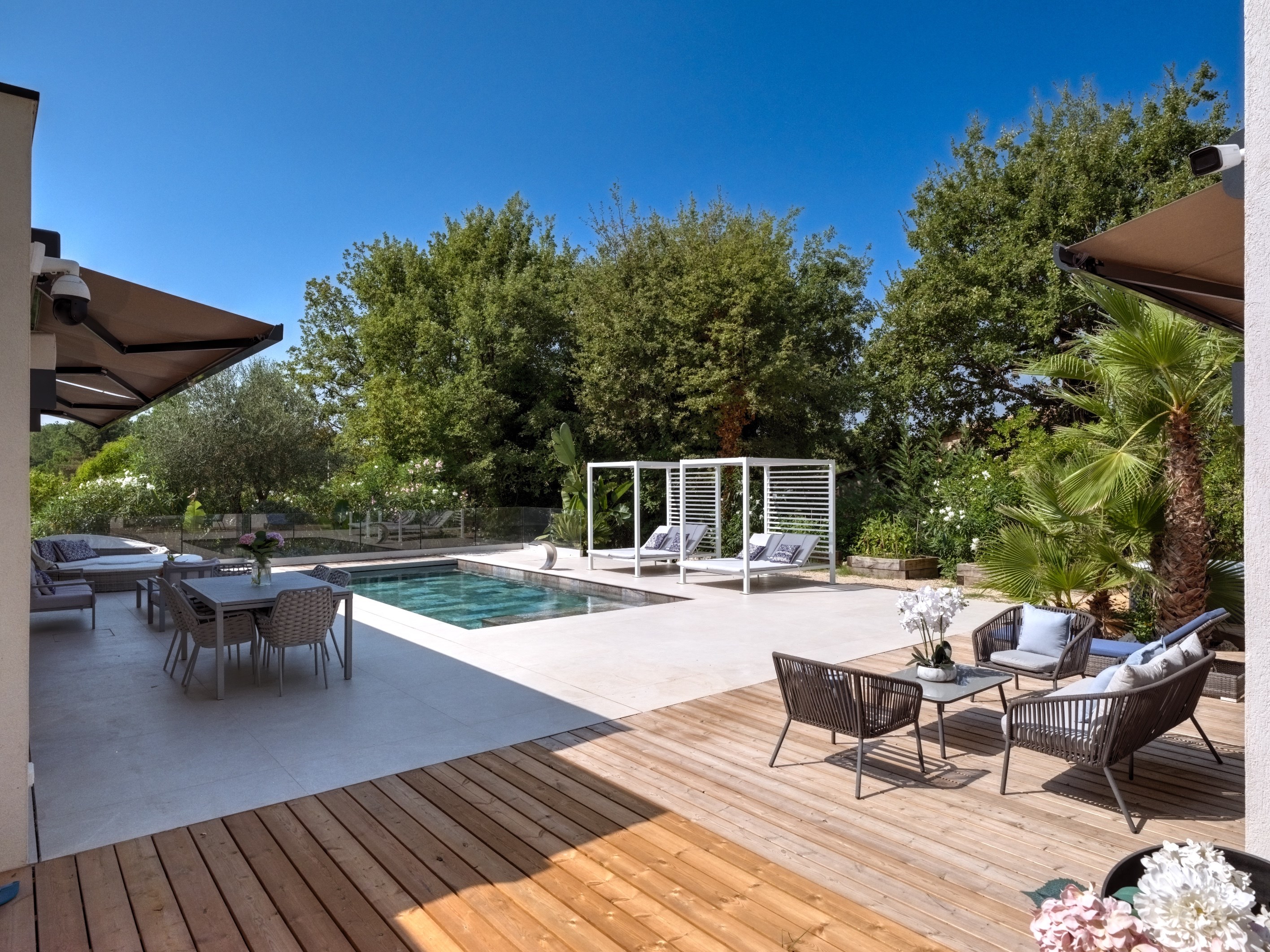  Prestigious contemporary villa with pool near Valbonne - 物件實景