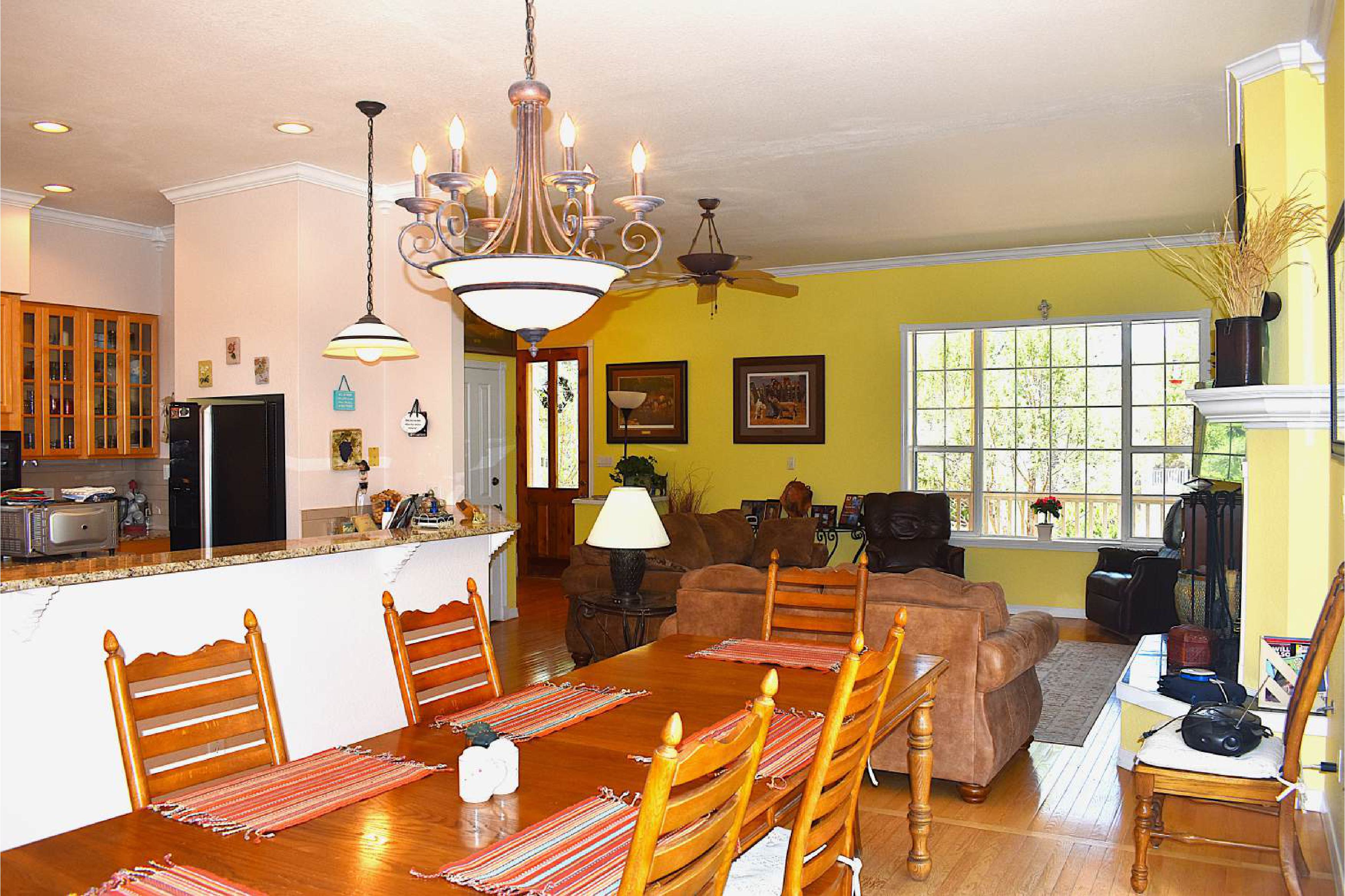 Alto, New Mexico, 88312, United States, 3 Bedrooms Bedrooms, ,3 BathroomsBathrooms,Residential,For Sale,1982199