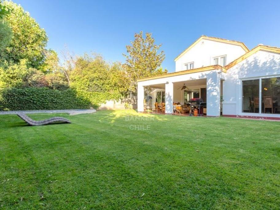 Colina, Chile, 4 Bedrooms Bedrooms, ,3 BathroomsBathrooms,Residential,For Sale,1867698