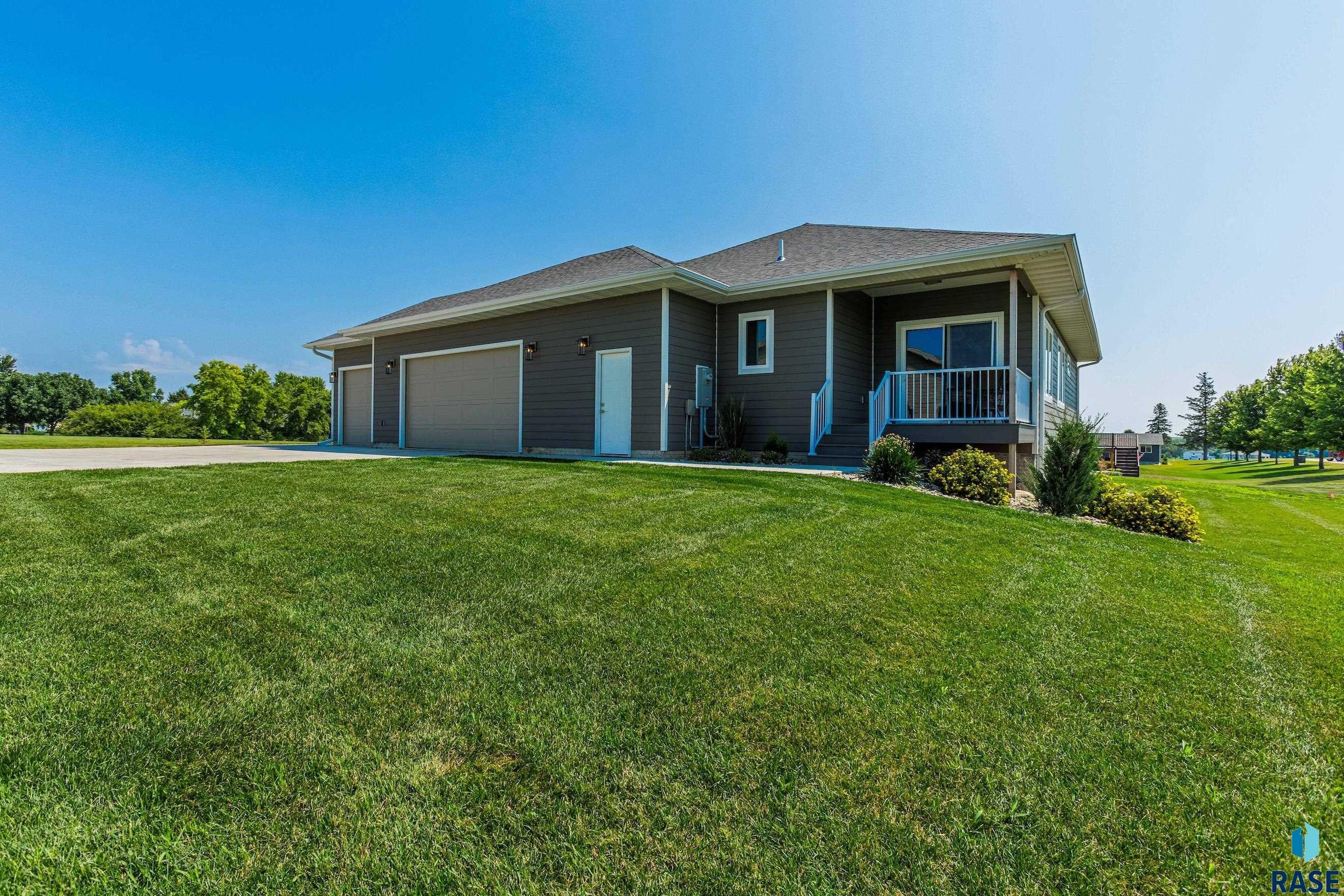 204 S 15th Ave, Rock Rapids, Iowa, 51246, United States, 5 Bedrooms Bedrooms, ,2 BathroomsBathrooms,Residential,For Sale,204 S 15th Ave,1614396