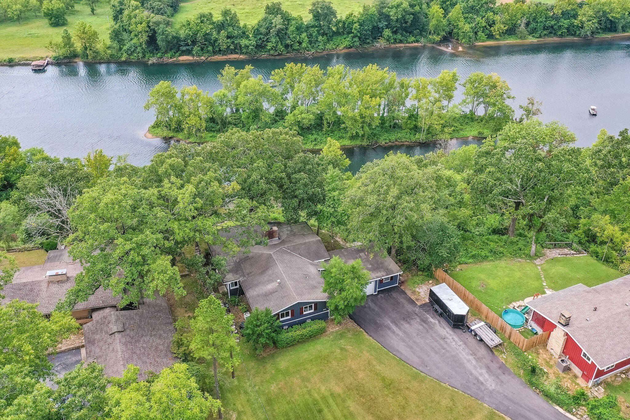 Branson, Missouri, 65616, United States, 3 Bedrooms Bedrooms, ,2 BathroomsBathrooms,Residential,For Sale,1976730