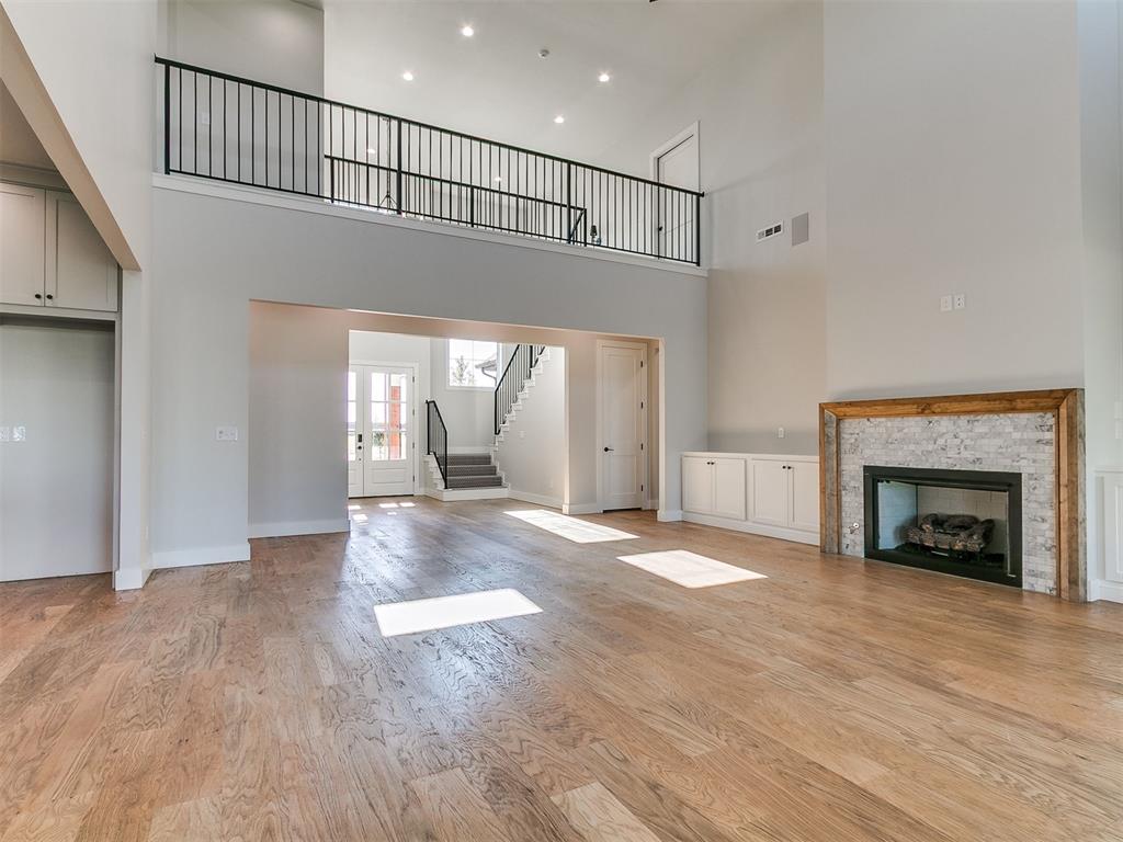 Edmond, Oklahoma, 73025, United States, 4 Bedrooms Bedrooms, ,4 BathroomsBathrooms,Residential,For Sale,1981952