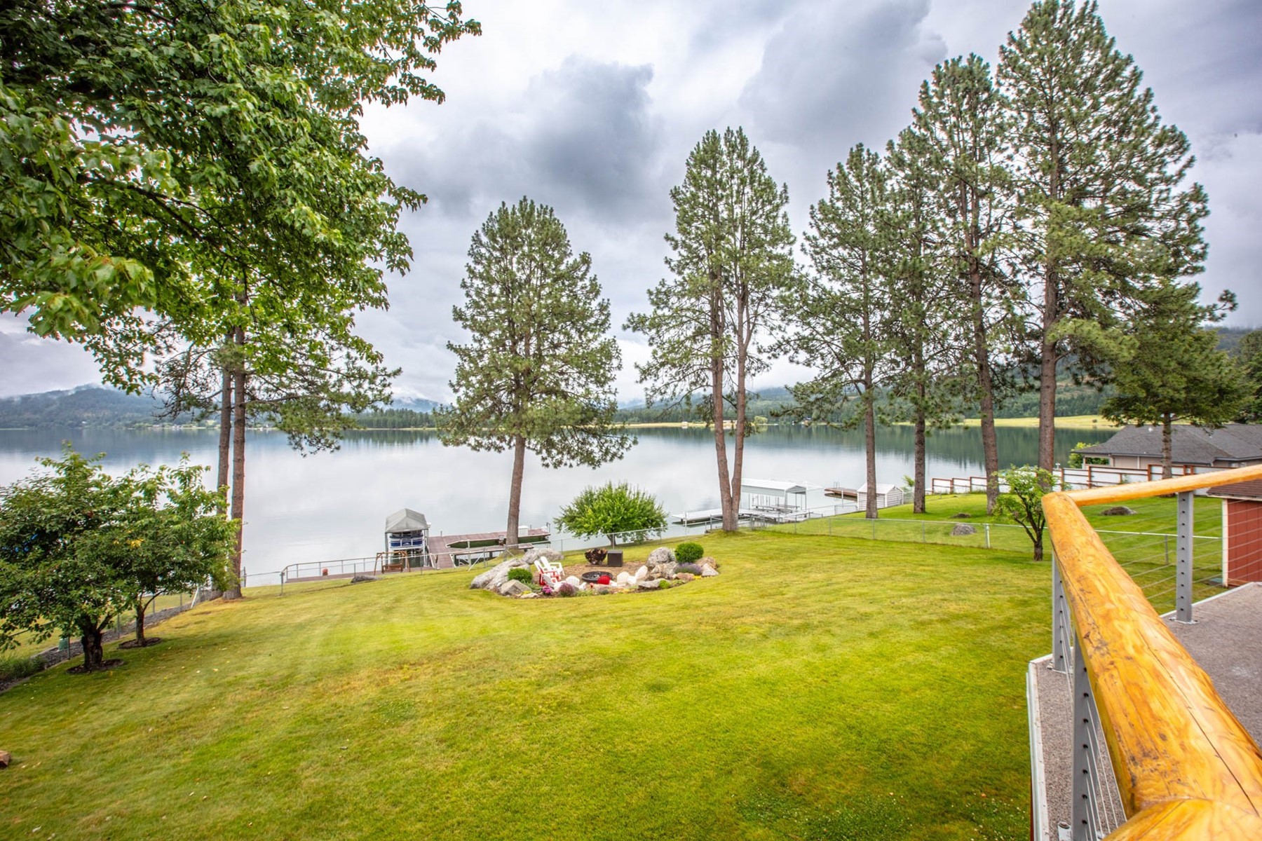  Cabin on Pend Oreille River - 物件實景