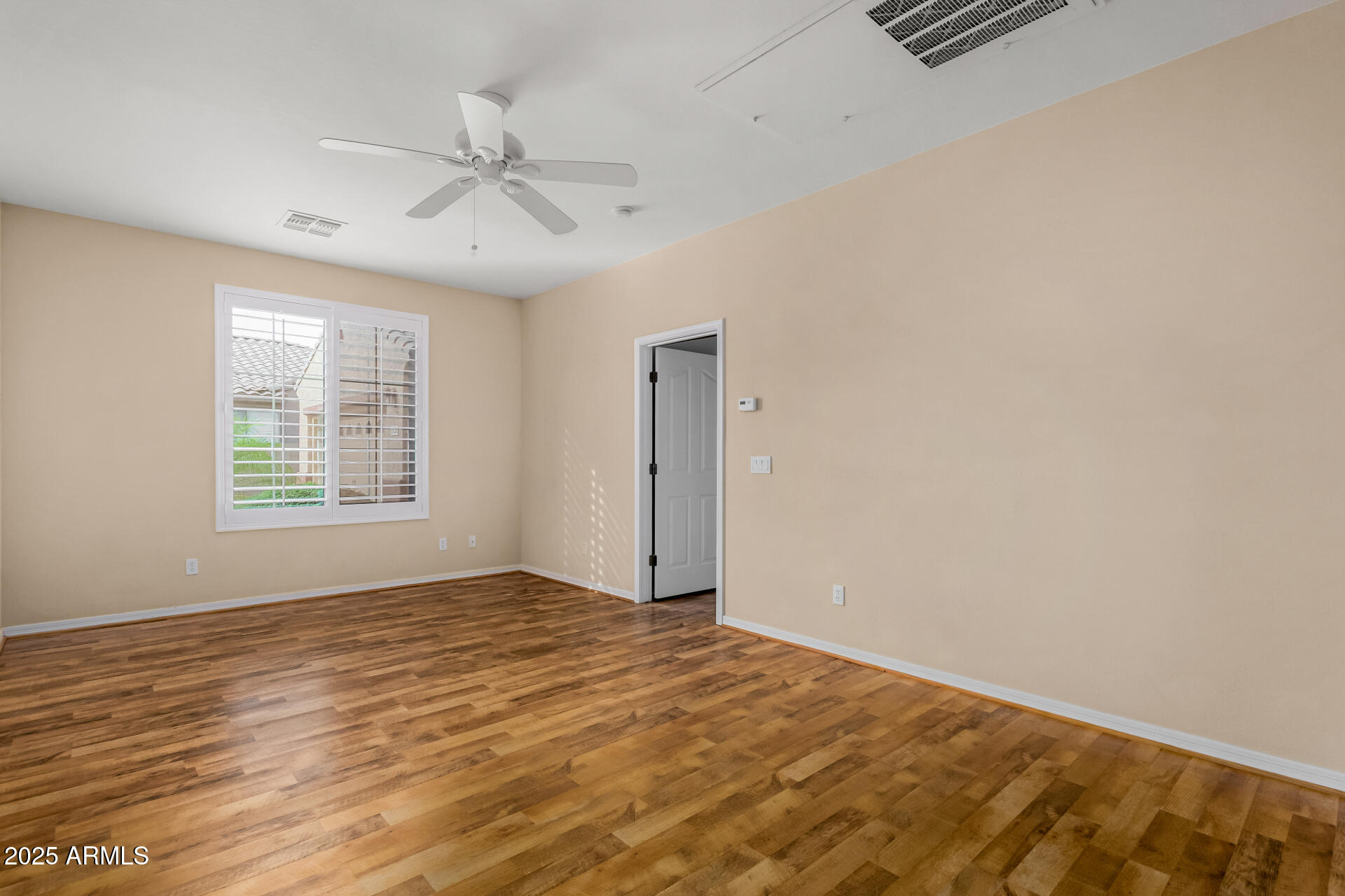 Surprise, Arizona, 85379, United States, 3 Bedrooms Bedrooms, ,2 BathroomsBathrooms,Residential,For Sale,1992144