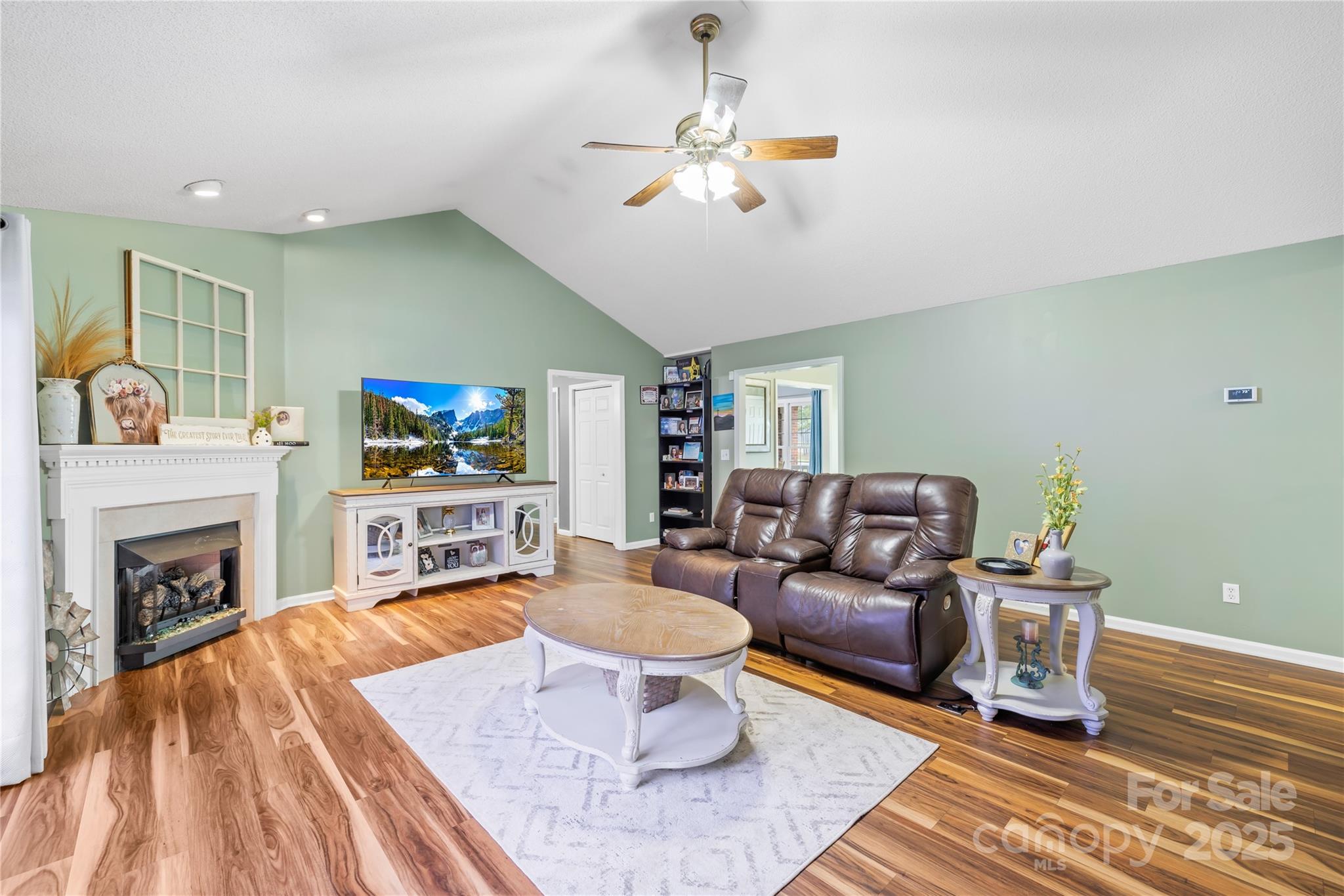 Shelby, North Carolina, 28152, United States, 3 Bedrooms Bedrooms, ,2 BathroomsBathrooms,Residential,For Sale,1847479