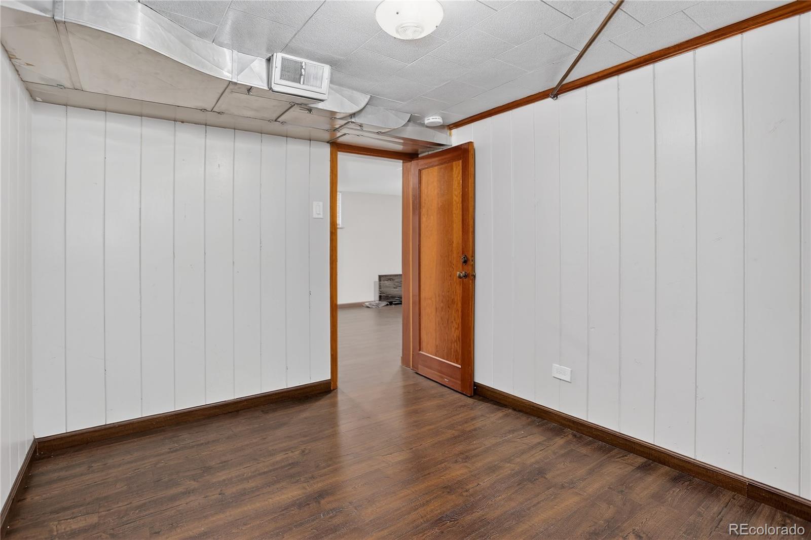 Denver, Colorado, 80211, United States, 4 Bedrooms Bedrooms, ,1 BathroomBathrooms,Residential,For Sale,1902097