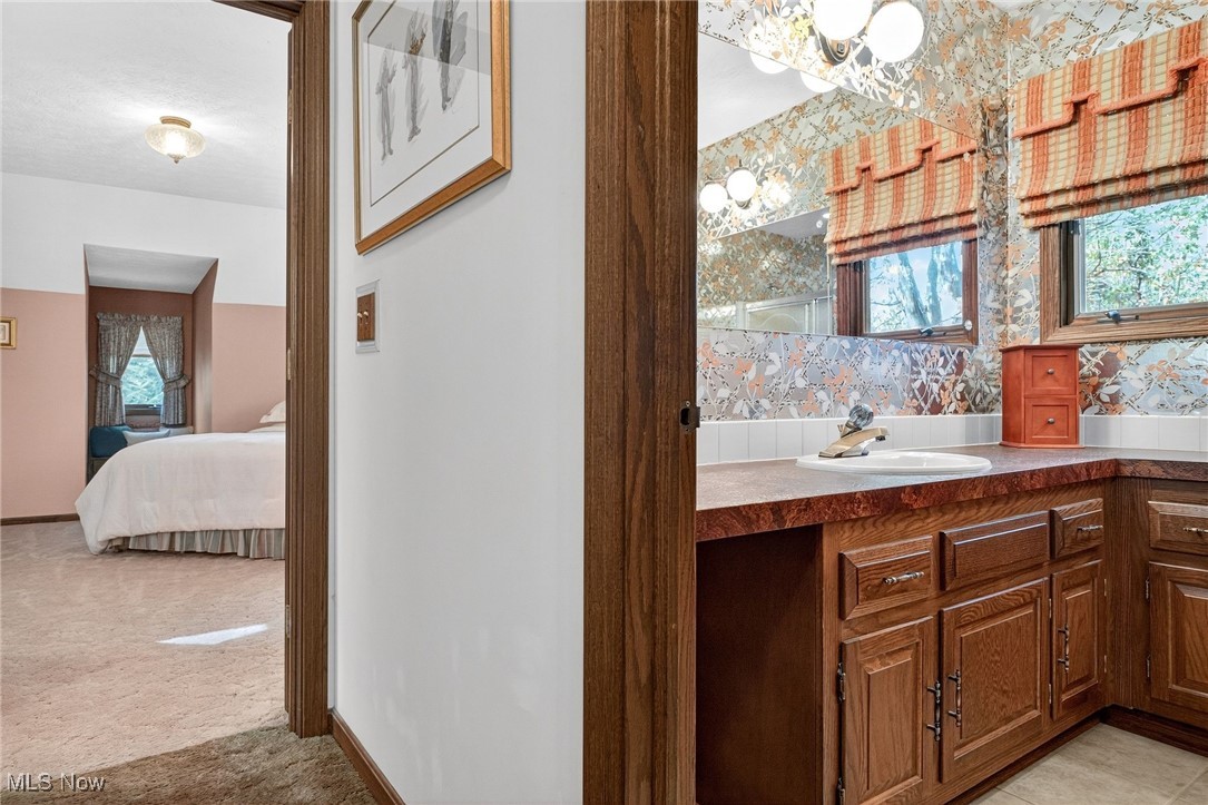 Kent, Ohio, 44240, United States, 3 Bedrooms Bedrooms, ,3 BathroomsBathrooms,Residential,For Sale,1973224