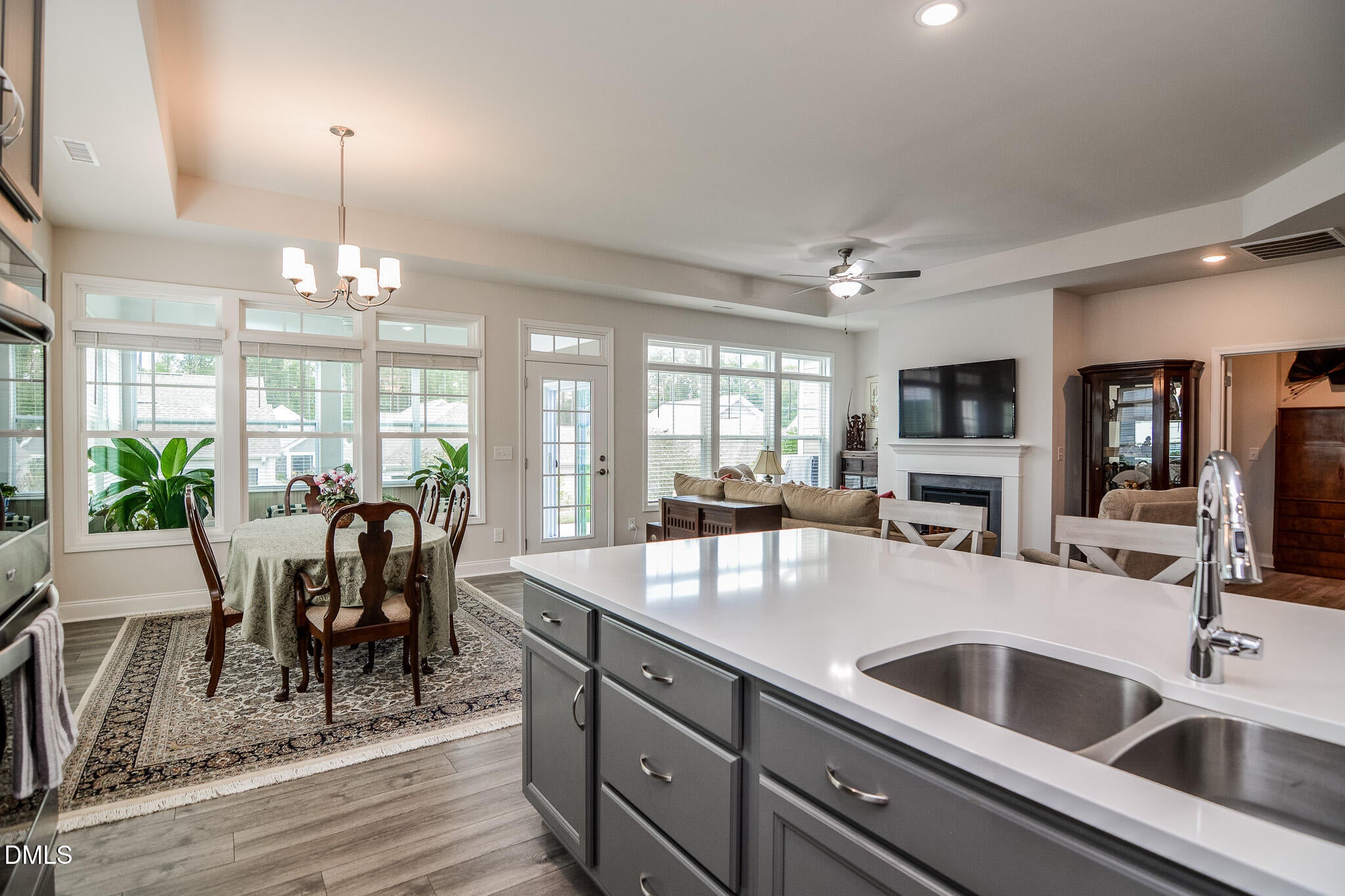 Clayton, North Carolina, 27527, United States, 3 Bedrooms Bedrooms, ,3 BathroomsBathrooms,Residential,For Sale,1958023