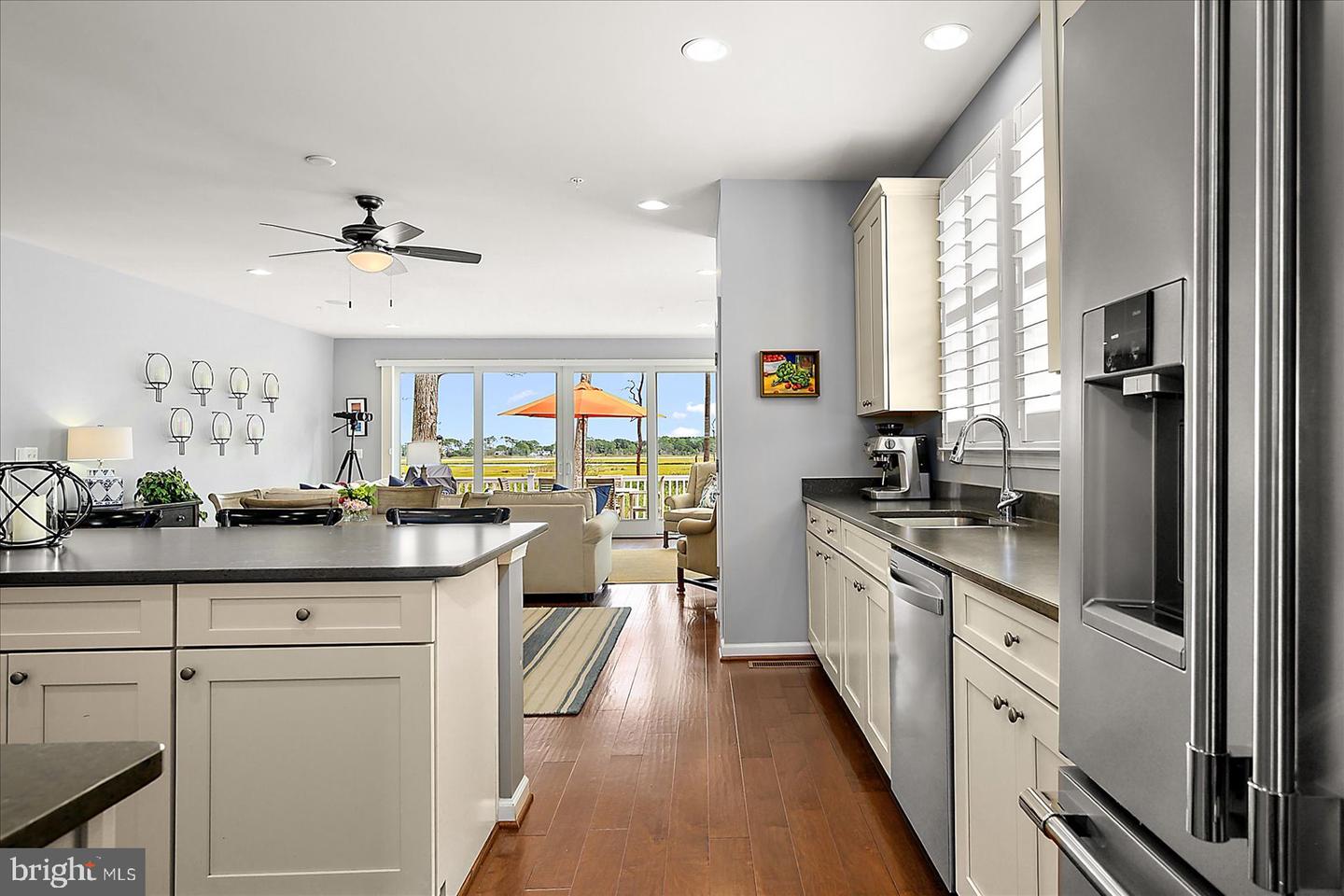 Berlin, Maryland, 21811, United States, 4 Bedrooms Bedrooms, ,3 BathroomsBathrooms,Residential,For Sale,1947078