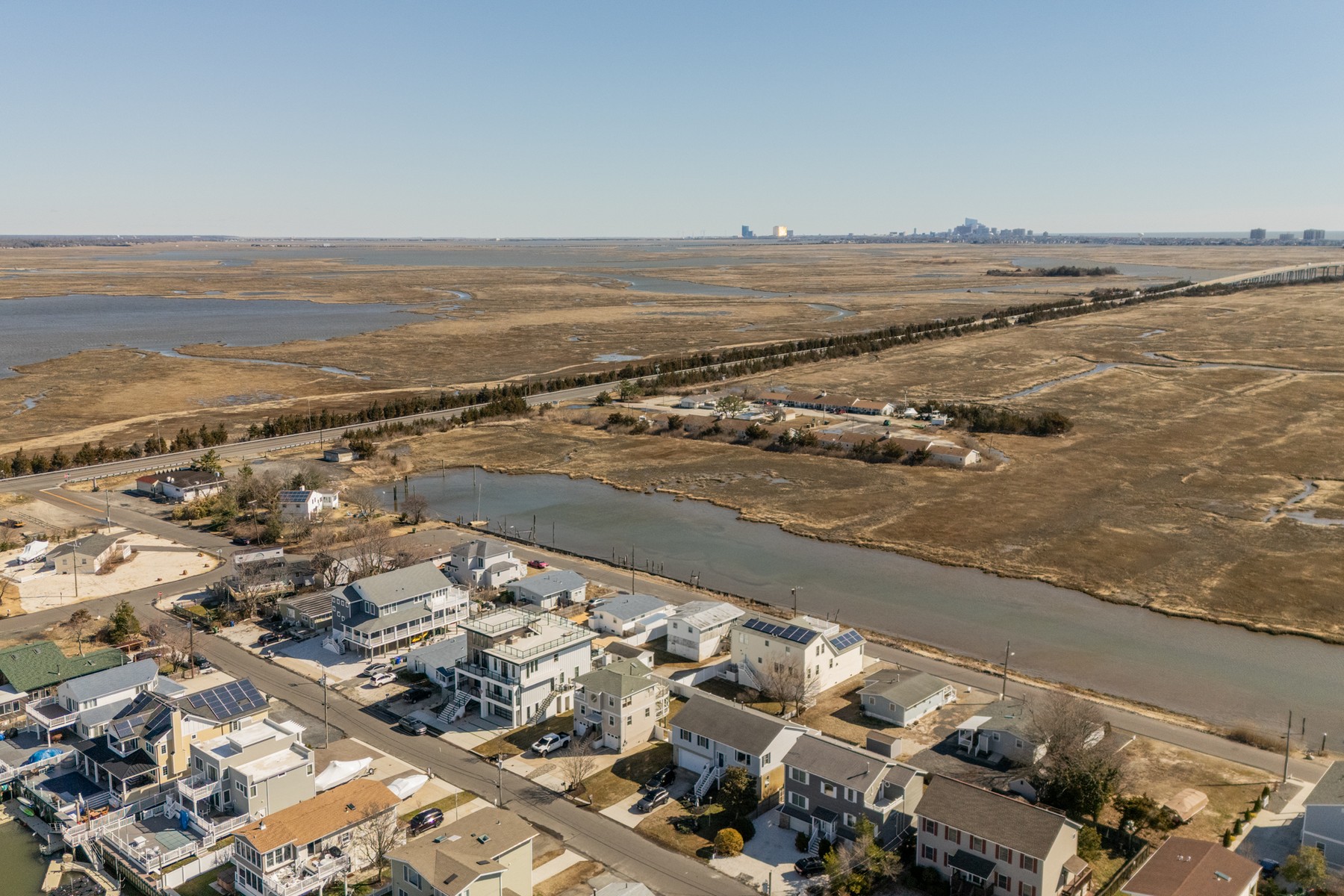  11 Point Drive - 物件實景