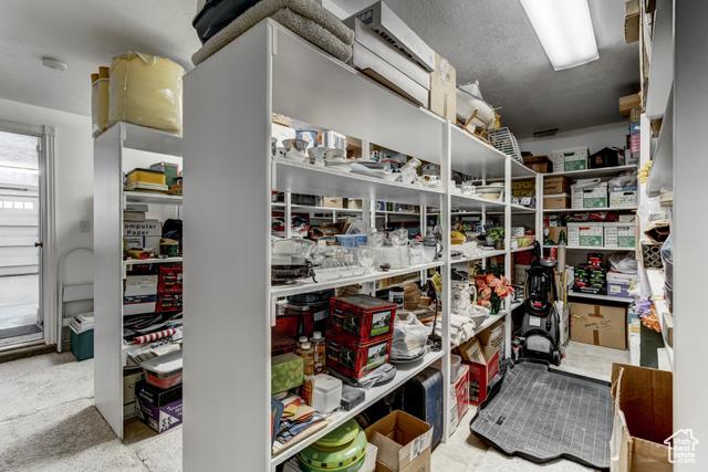 Fairview, Utah, 84629, United States, 4 Bedrooms Bedrooms, ,5 BathroomsBathrooms,Residential,For Sale,1976247