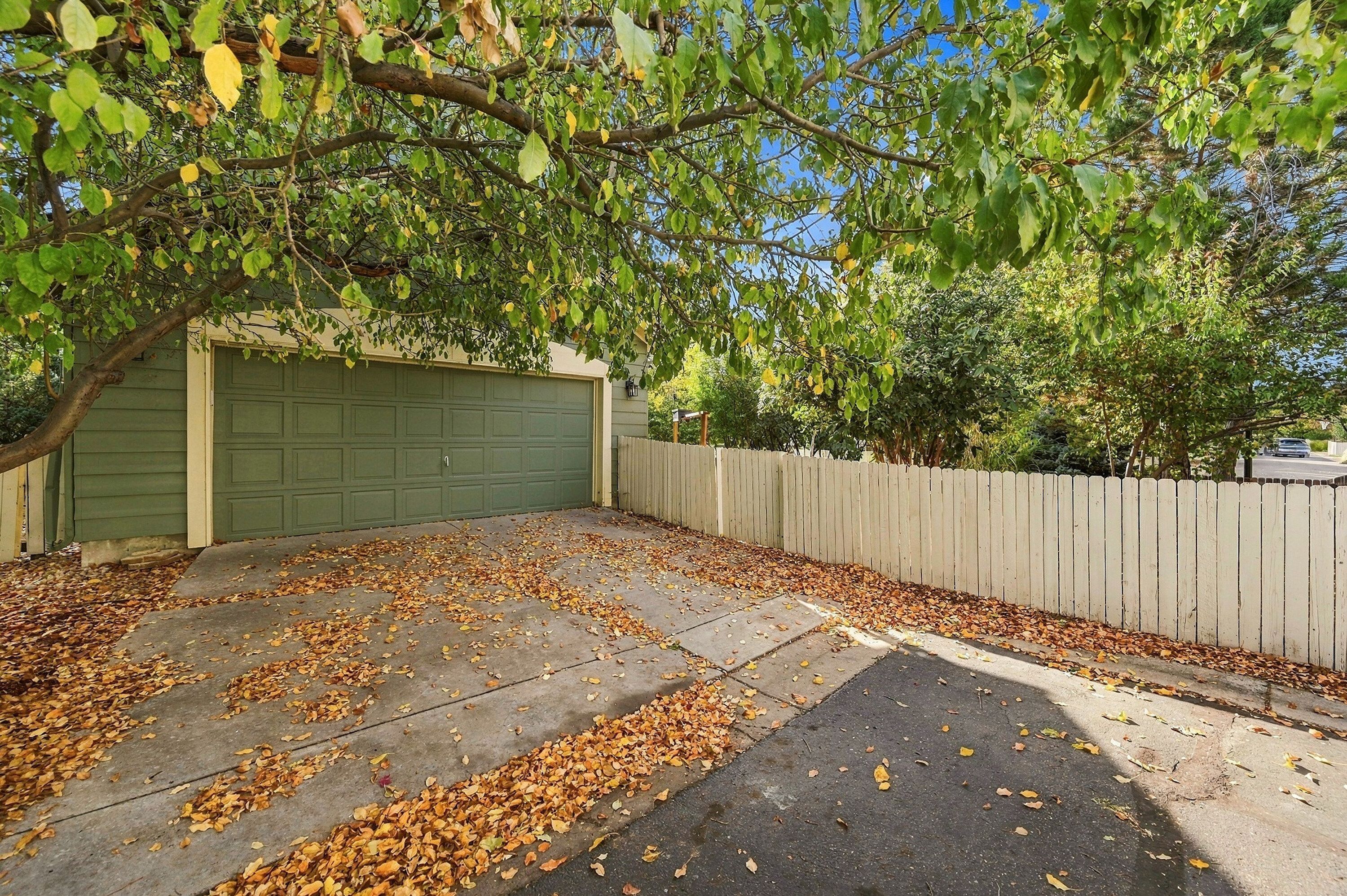  Beautifully updated and ideally located in desirable McKay Landing - 物件實景