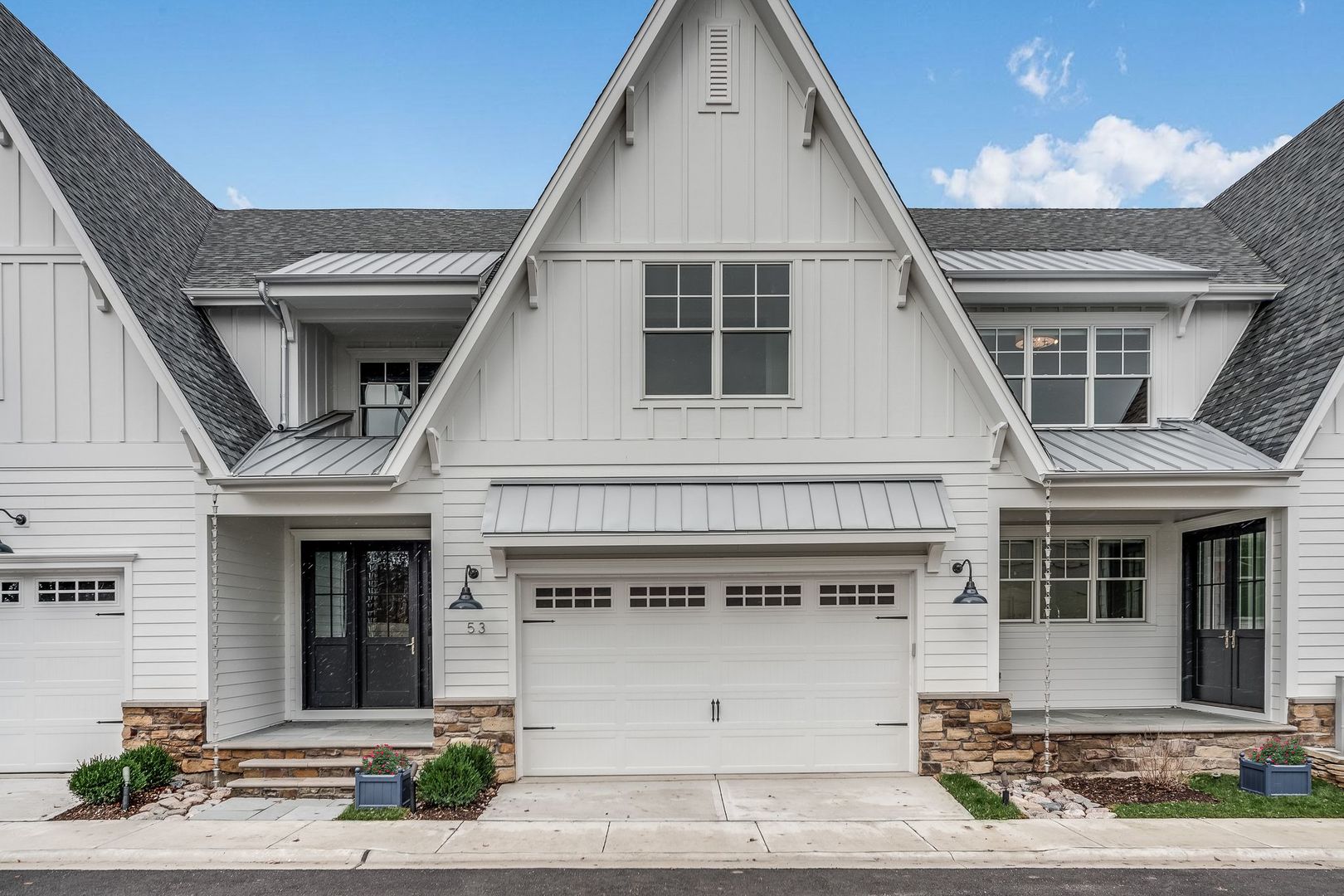 Frankfort, Illinois, 60423, United States, 3 Bedrooms Bedrooms, ,3 BathroomsBathrooms,Residential,For Sale,2005923