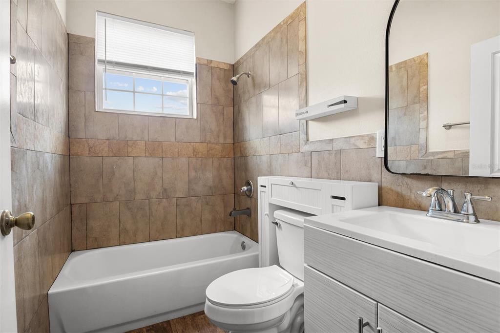 Bartow, Florida, 33830, United States, 3 Bedrooms Bedrooms, ,4 BathroomsBathrooms,Residential,For Sale,2002035