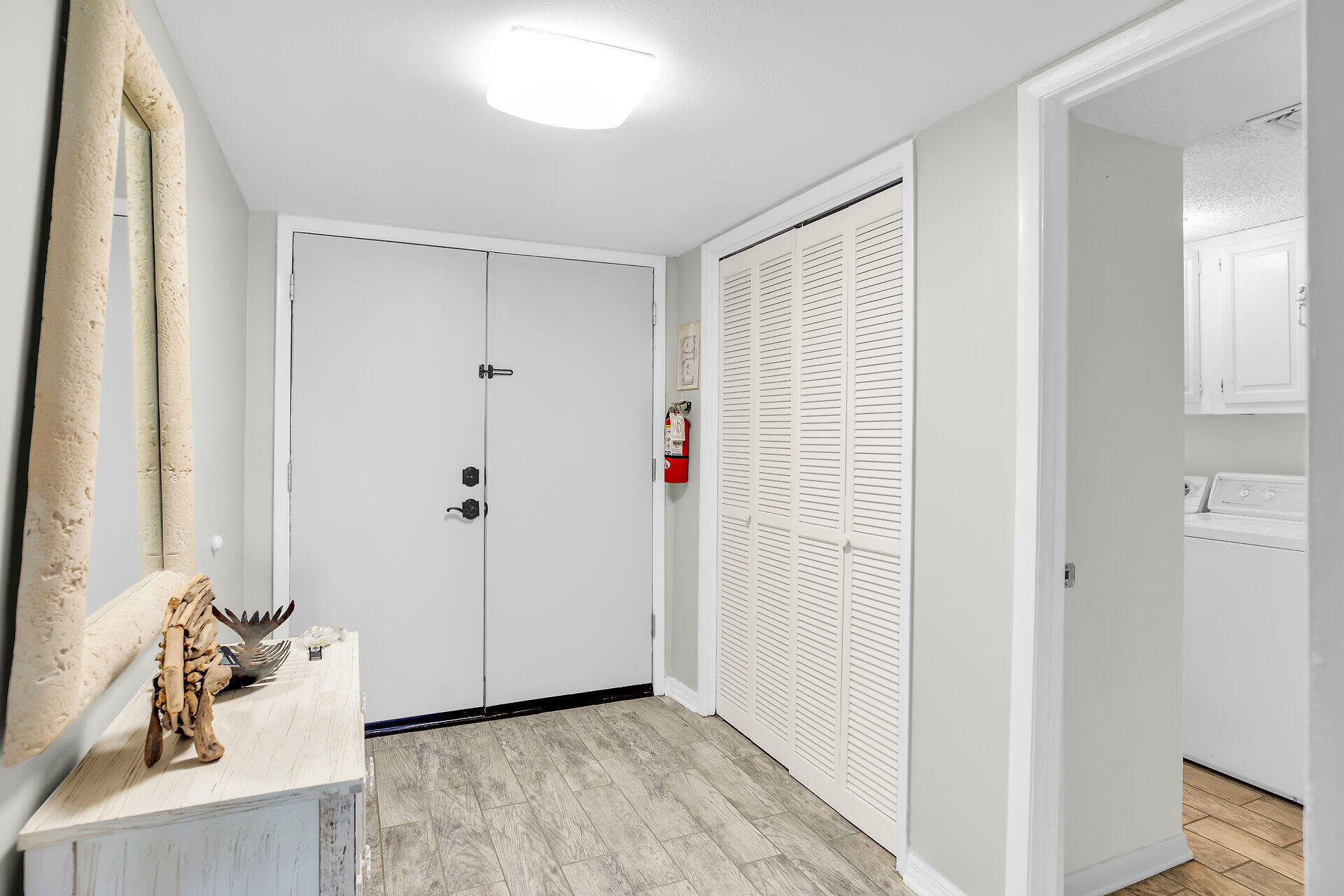 KEY COLONY, Florida, 33051, United States, 2 Bedrooms Bedrooms, ,2 BathroomsBathrooms,Residential,For Sale,1868619