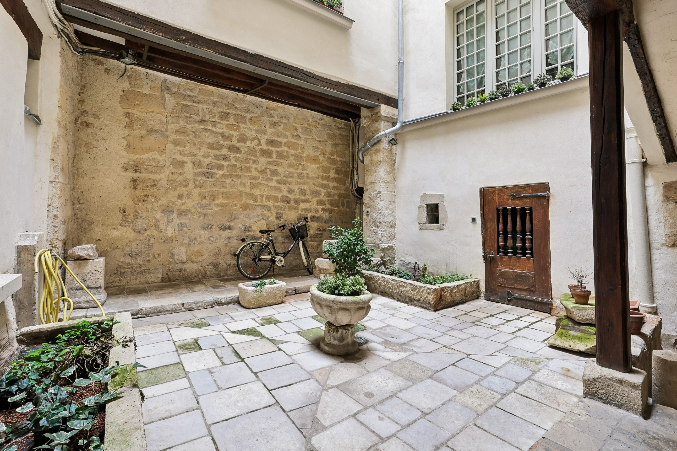  Charm and tranquility just steps from Notre-Dame and Île de la Cité - 物件實景