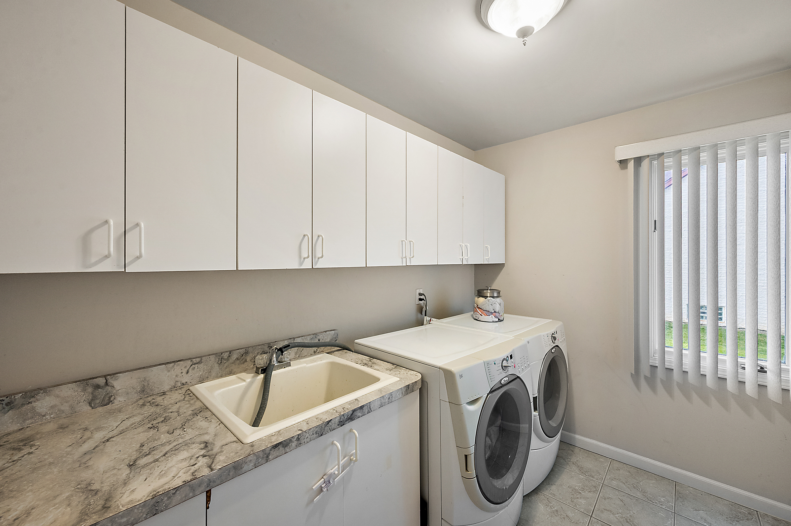 Sterling Heights - 物件實景