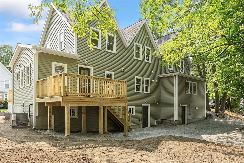 Leominster, Massachusetts, 01453, United States, 3 Bedrooms Bedrooms, ,2 BathroomsBathrooms,Residential,For Sale,1912072