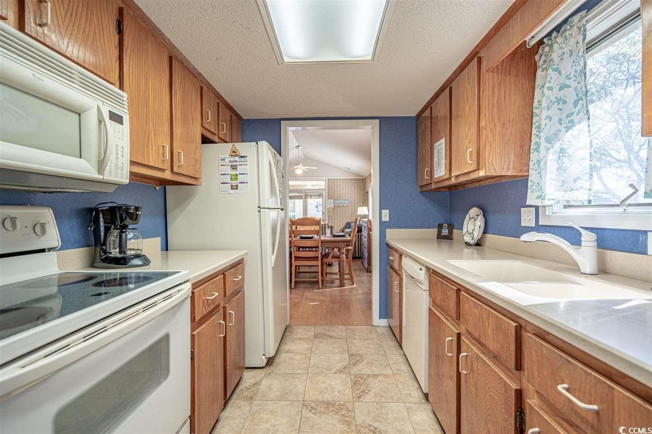 Myrtle Beach, South Carolina, 29572, United States, 3 Bedrooms Bedrooms, ,2 BathroomsBathrooms,Residential,For Sale,2008097