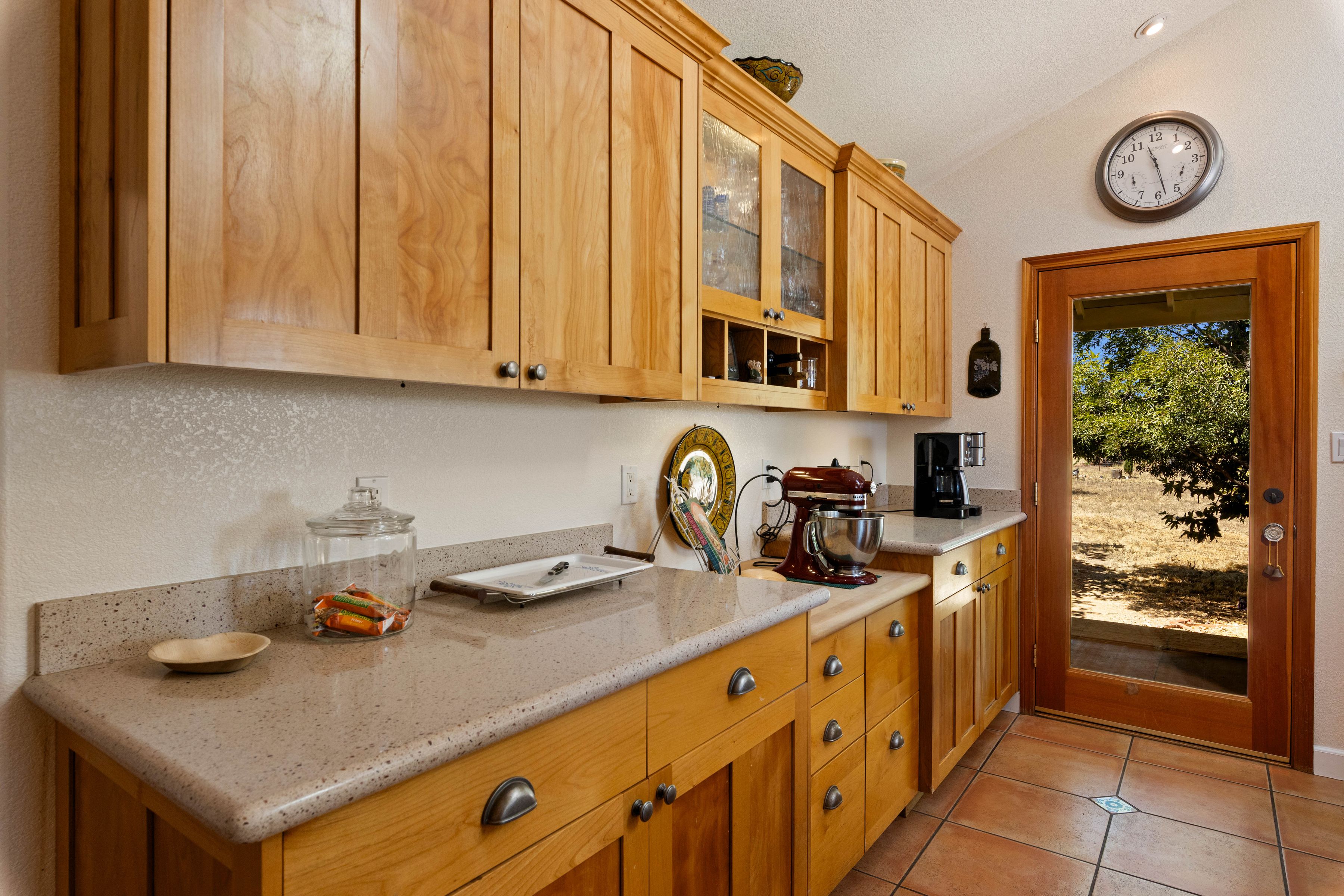  6675 Kelsey Creek Drive - 物件實景