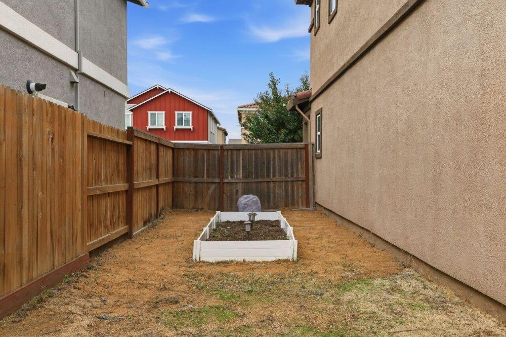 Sacramento, California, 95834, United States, 3 Bedrooms Bedrooms, ,3 BathroomsBathrooms,Residential,For Sale,1992376