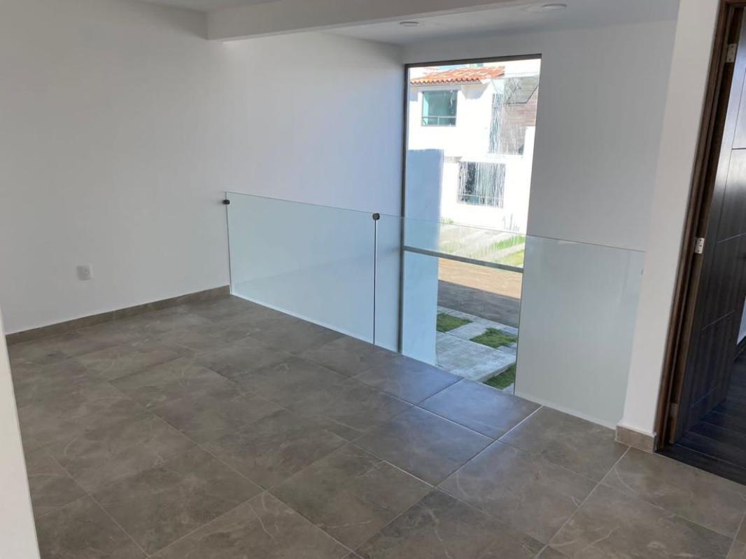 ALAZANES, Toluca, Estado de México, 50265, Mexico, 3 Bedrooms Bedrooms, ,2 BathroomsBathrooms,Residential,For Sale,ALAZANES,1440726