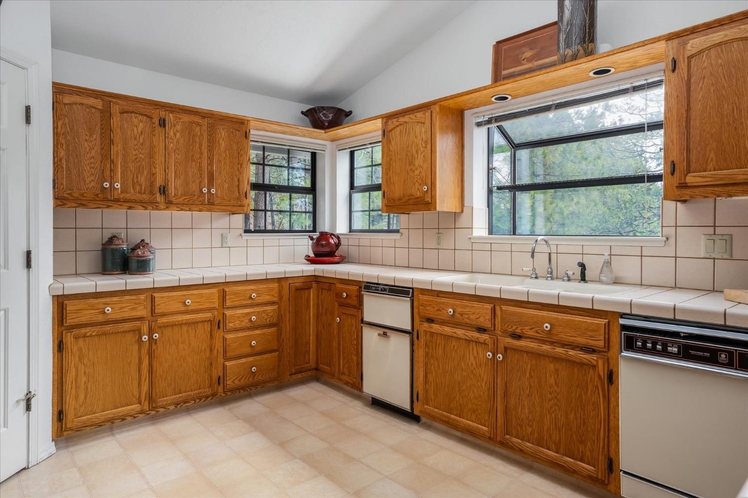 Arnold, California, 95223, United States, 3 Bedrooms Bedrooms, ,3 BathroomsBathrooms,Residential,For Sale,1922784