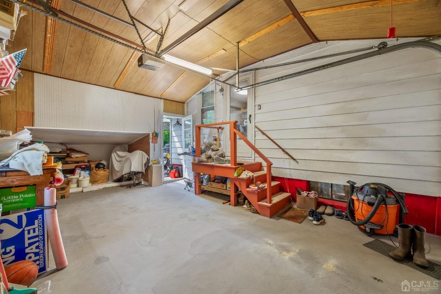 Edison, New Jersey, 08820, United States, 3 Bedrooms Bedrooms, ,1 BathroomBathrooms,Residential,For Sale,1873251