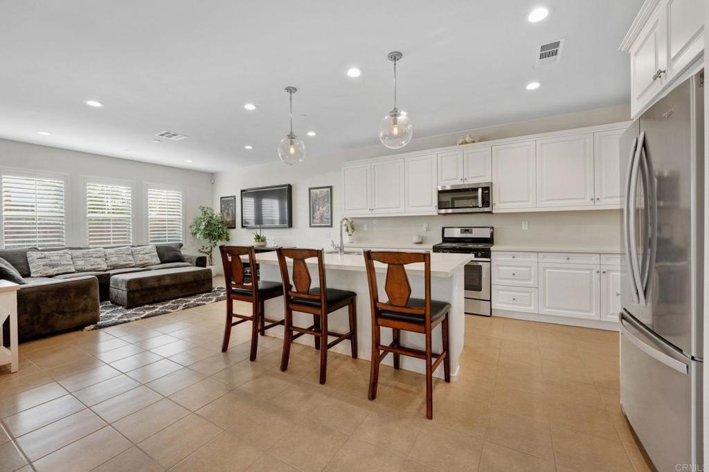 Chula Vista, California, 91913, United States, 4 Bedrooms Bedrooms, ,3 BathroomsBathrooms,Residential,For Sale,1941619