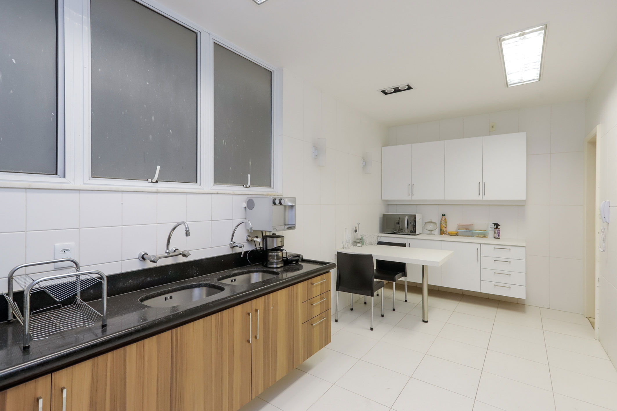  Renovated apartment one block from the beach in Copacabana - 物件實景