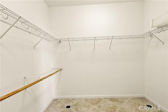 Chowchilla, California, 93610, United States, 5 Bedrooms Bedrooms, ,4 BathroomsBathrooms,Residential,For Sale,2010334