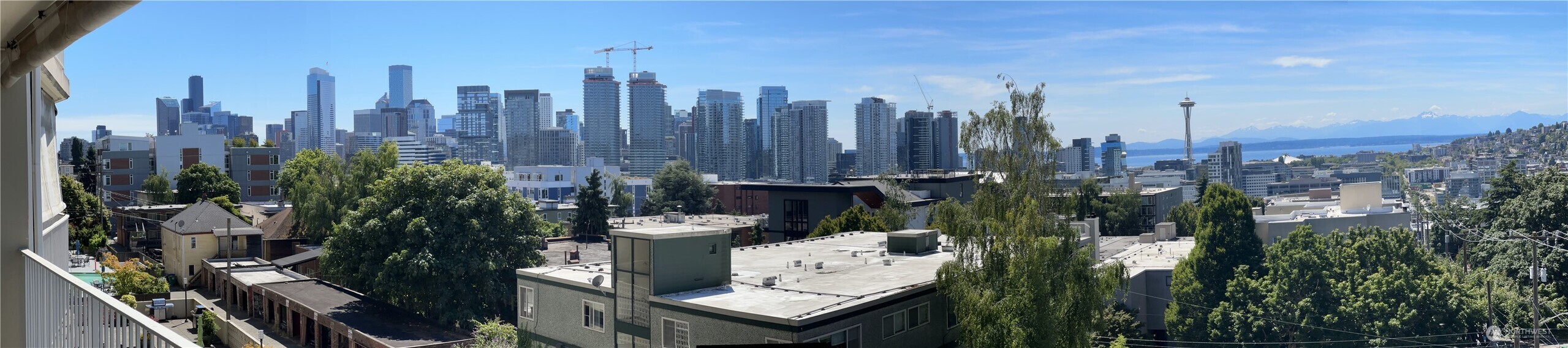 Seattle, Washington, 98102, United States, 2 Bedrooms Bedrooms, ,1 BathroomBathrooms,Residential,For Sale,1973111