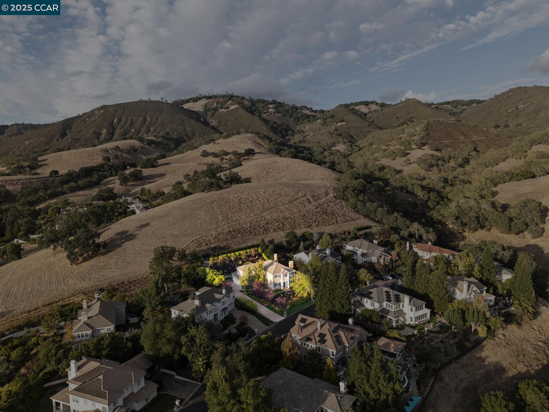 Danville, California, 94506, United States, 5 Bedrooms Bedrooms, ,4 BathroomsBathrooms,Residential,For Sale,1960848