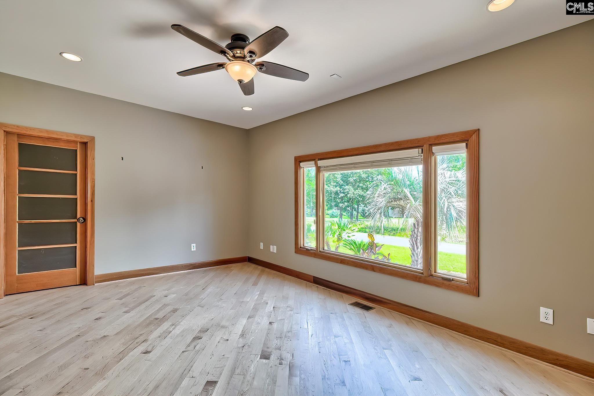 Chapin, South Carolina, 29036, United States, 5 Bedrooms Bedrooms, ,6 BathroomsBathrooms,Residential,For Sale,1910918