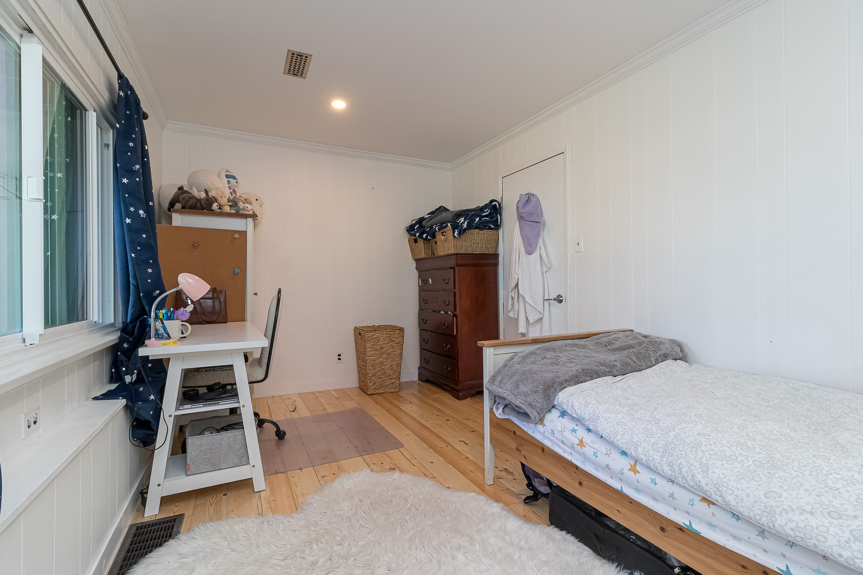  Prime Waterfront Home - 物件實景