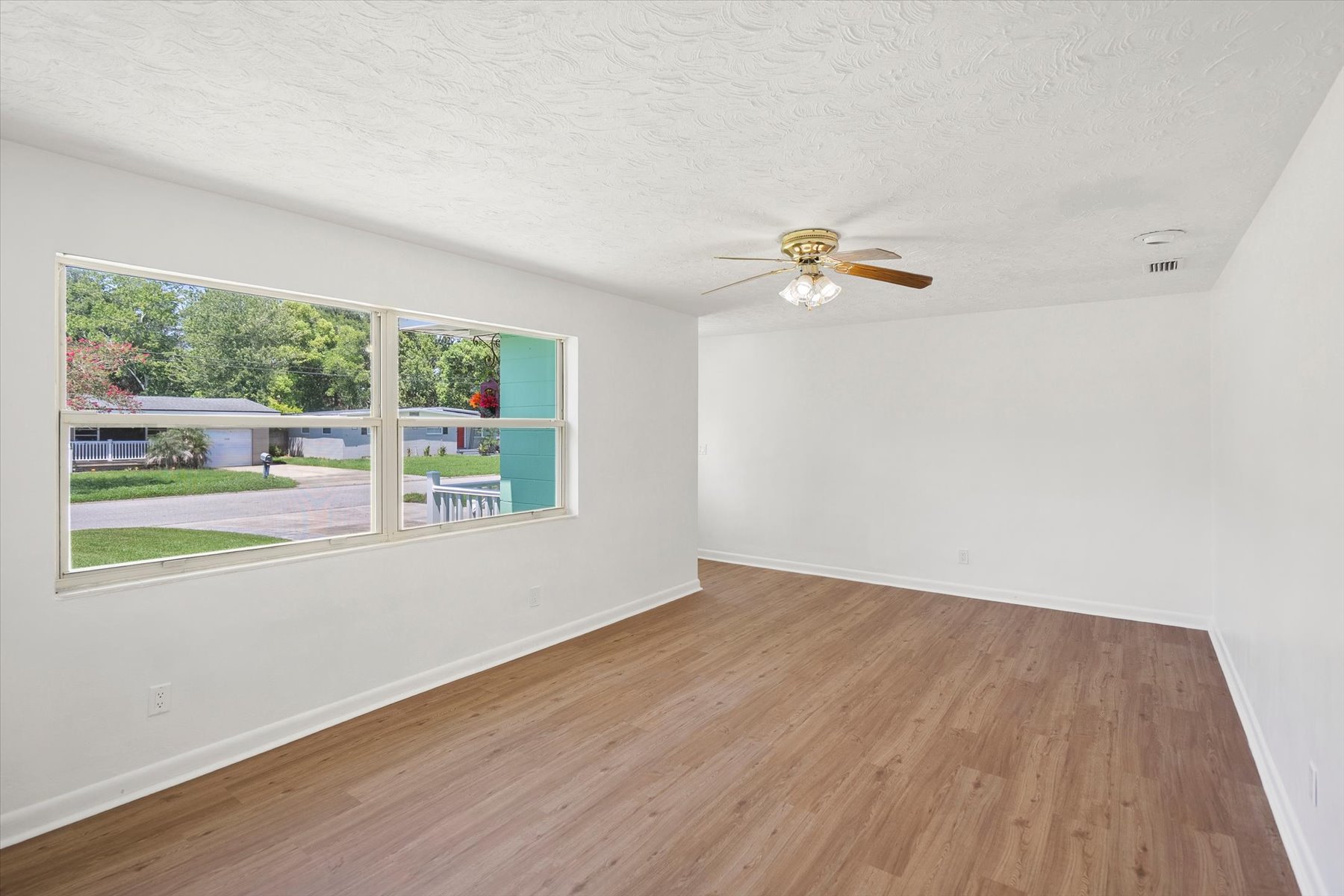  2125 W Lou Drive, Jacksonville, FL, 32216 - 物件實景