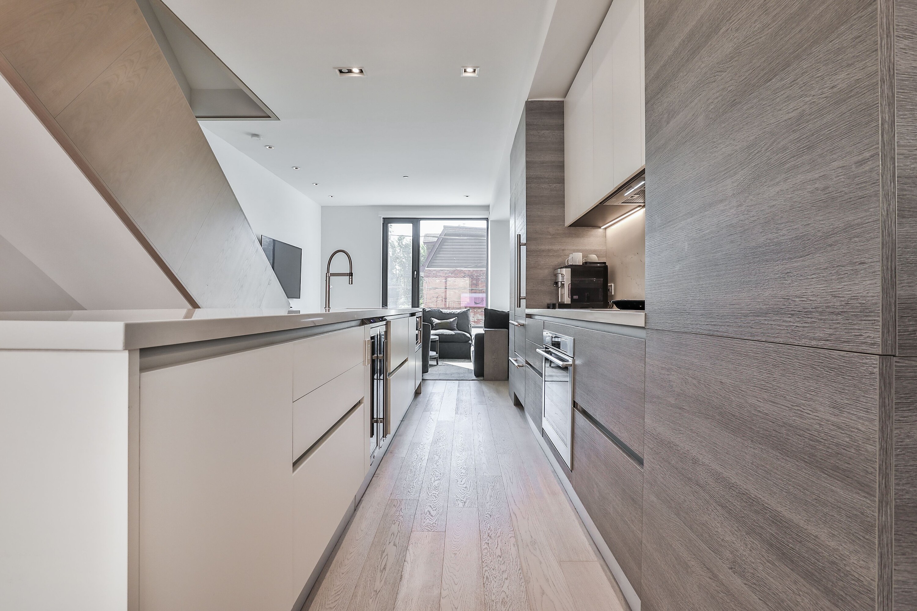  Heart Of Harbord Village - 物件實景