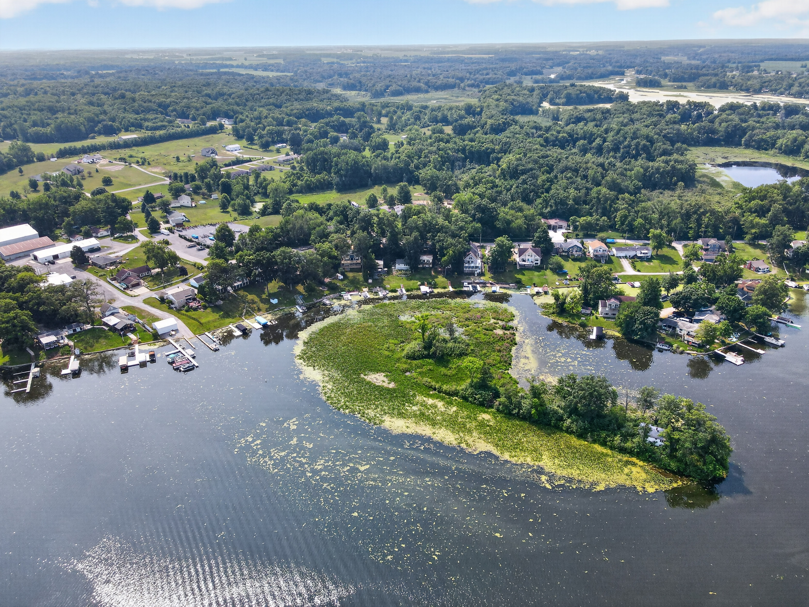  Four Bedroom Webster Lake Home - 物件實景
